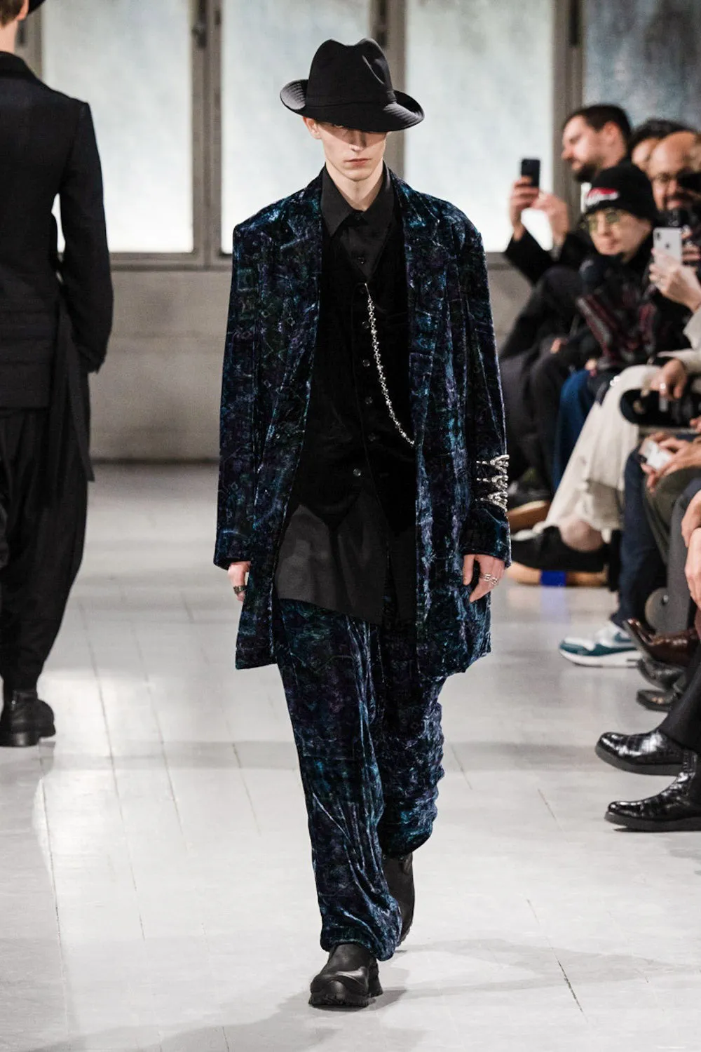 INDIAN JACQUARD PRINT BAGGY PANTS sold by Yohji Yamamoto product image thumbnail 2