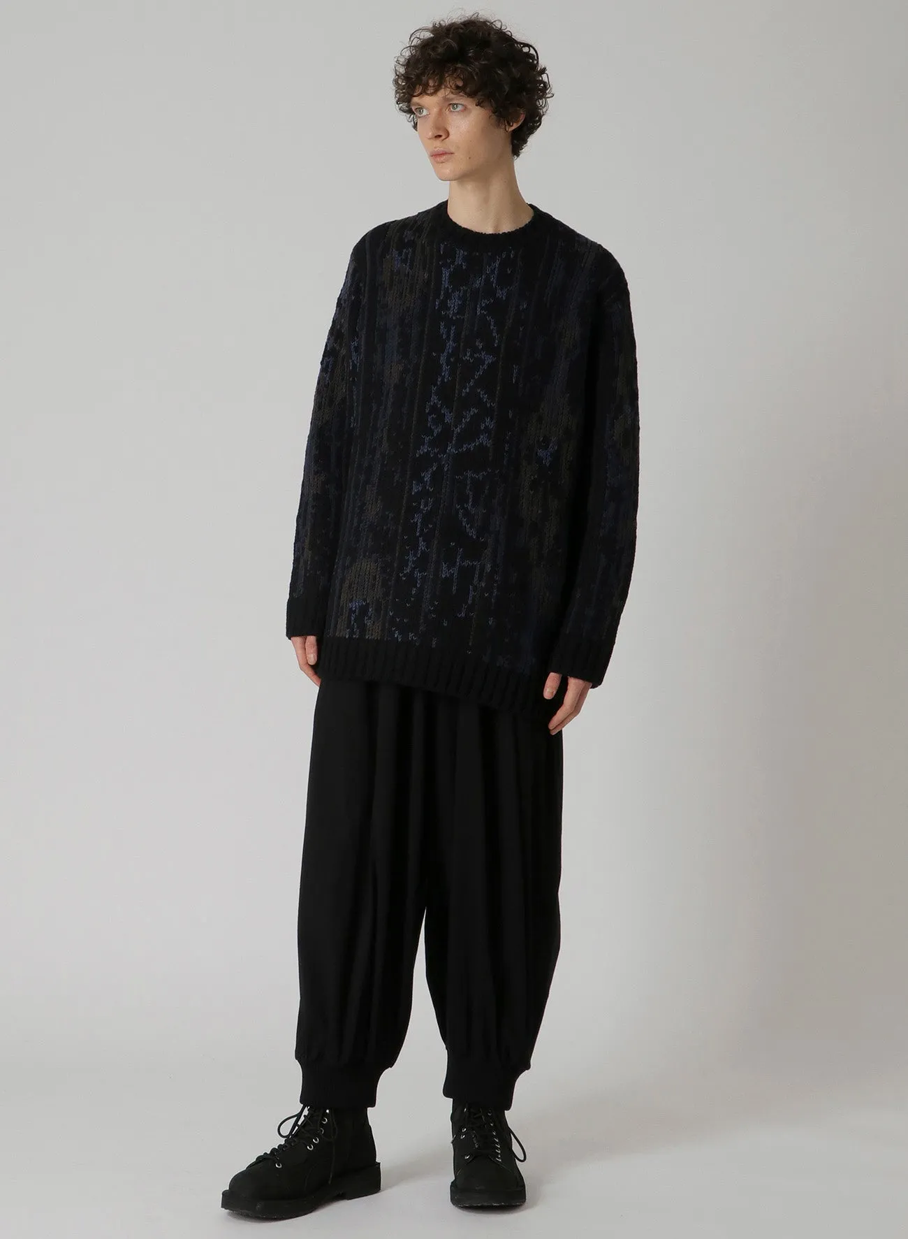 3GJQ ETHNIC DESIGN ROUND NECK sold by Yohji Yamamoto product image thumbnail 3