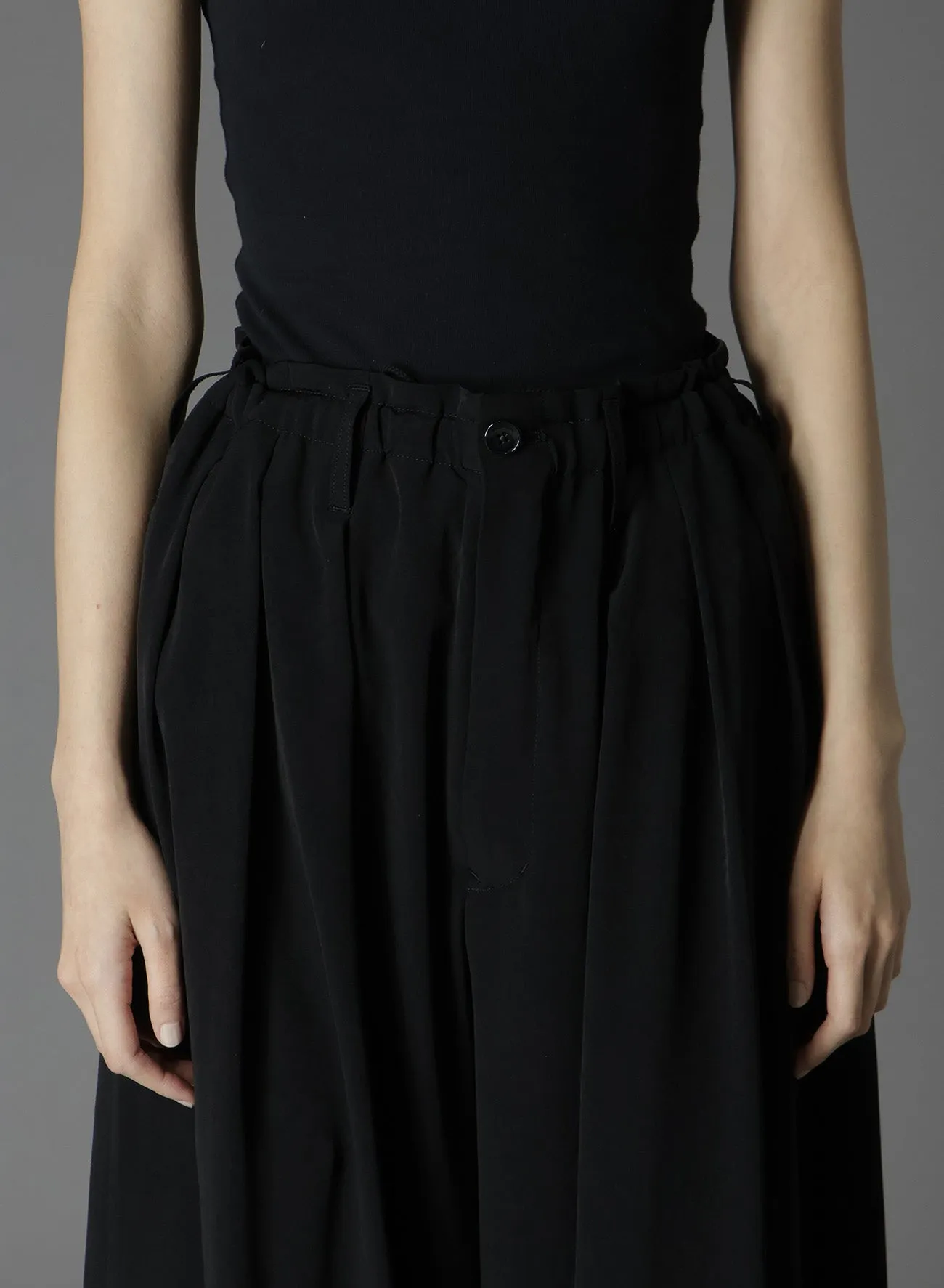 CREPE DE CHINE BALLOON PANTS sold by Yohji Yamamoto product image thumbnail 5