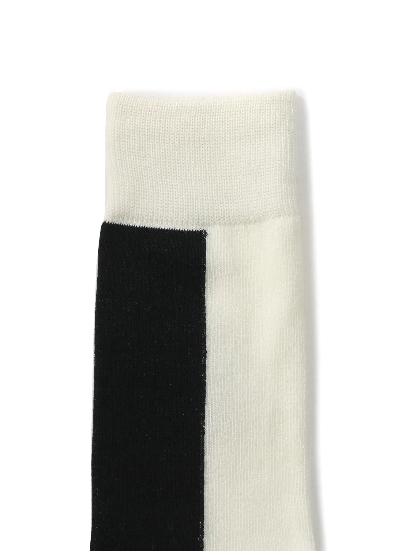 FRONT AND BACK TWO COLOR SOCKS sold by Yohji Yamamoto product image thumbnail 4