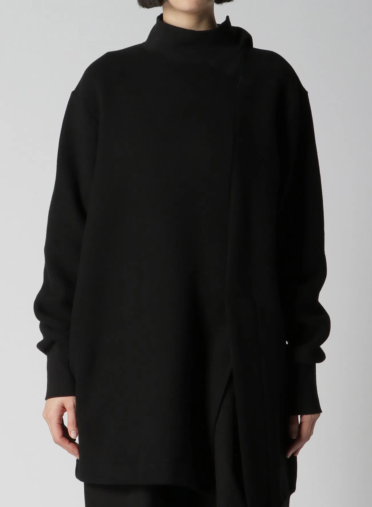 Liy/C BACKSIDE FLEECE R-TURTLE NECK COMBINATION sold by Yohji Yamamoto product image thumbnail 2