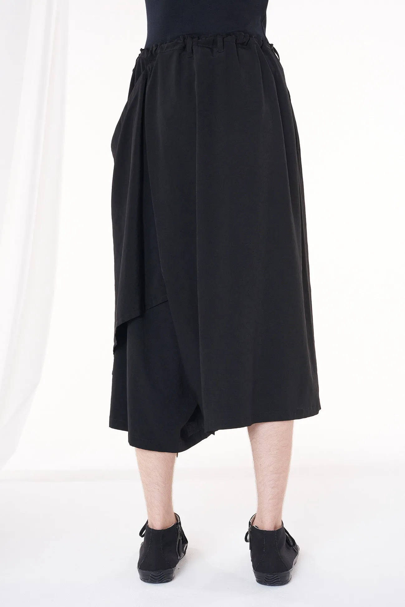 CREPE de CHINE FLARED WRAP PANTS sold by Yohji Yamamoto product image thumbnail 4