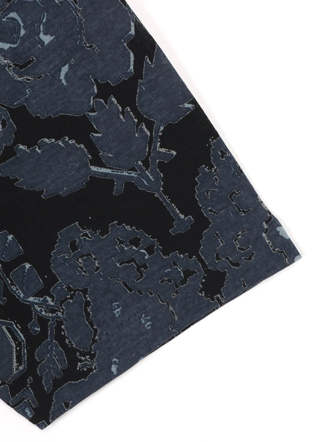 BATIK PRINT SHORT SLEEVE TOP sold by Yohji Yamamoto product image thumbnail 5