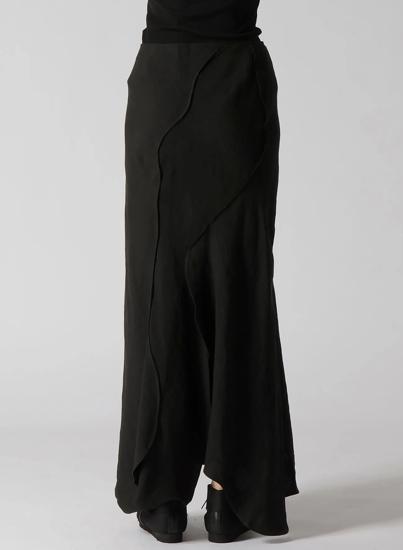 UNTWISTING LINEN CC BIAS CURVE CUT SKIRT sold by Yohji Yamamoto product image thumbnail 5