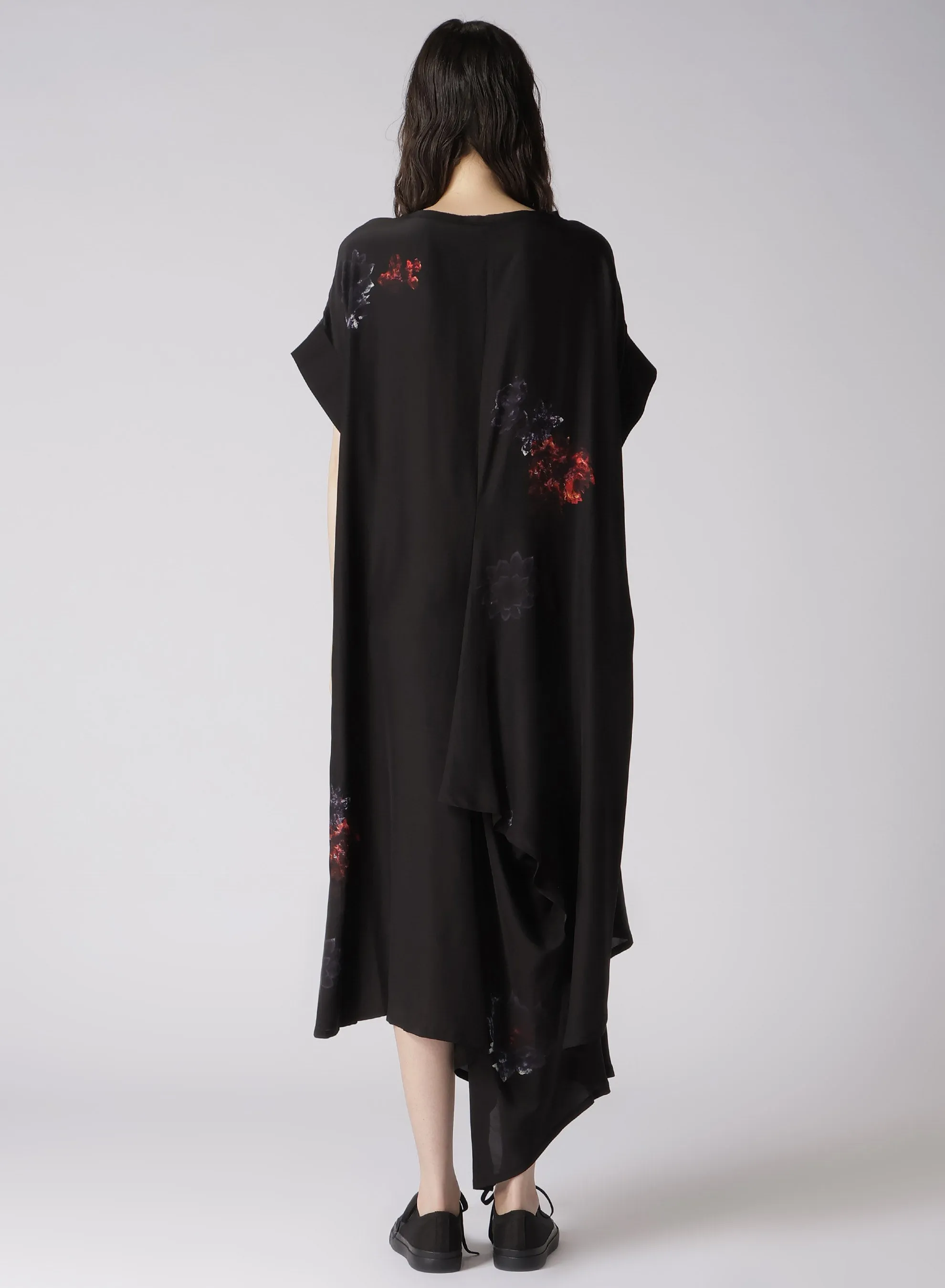 FLOWER COLOR SHORT SLV BIG SILHOUETTE DRESS sold by Yohji Yamamoto product image thumbnail 5
