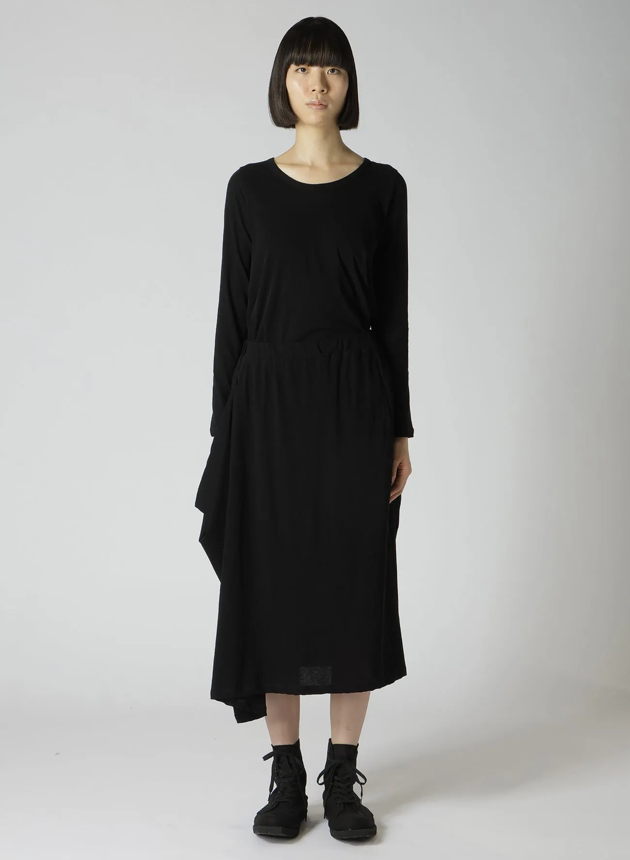 40/-HIGH TWISTED SINGLE JERSEY DRAPED POCKET SKIRT sold by Yohji Yamamoto product image thumbnail 4