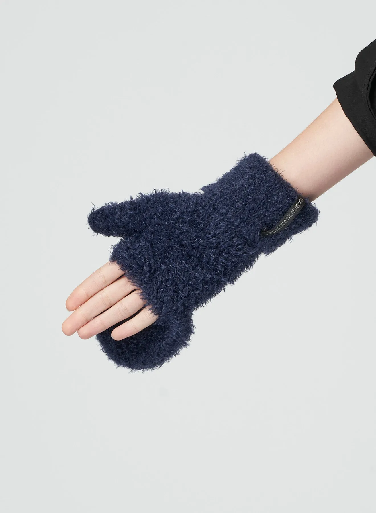 SOAP PROCESSING NY MITTENS sold by Yohji Yamamoto product image thumbnail 4