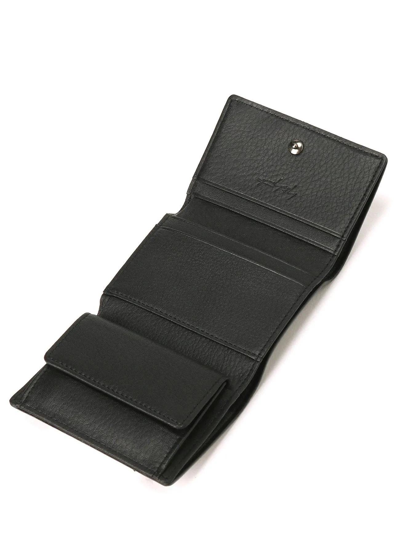 Compact sold by Yohji Yamamoto product image thumbnail 5