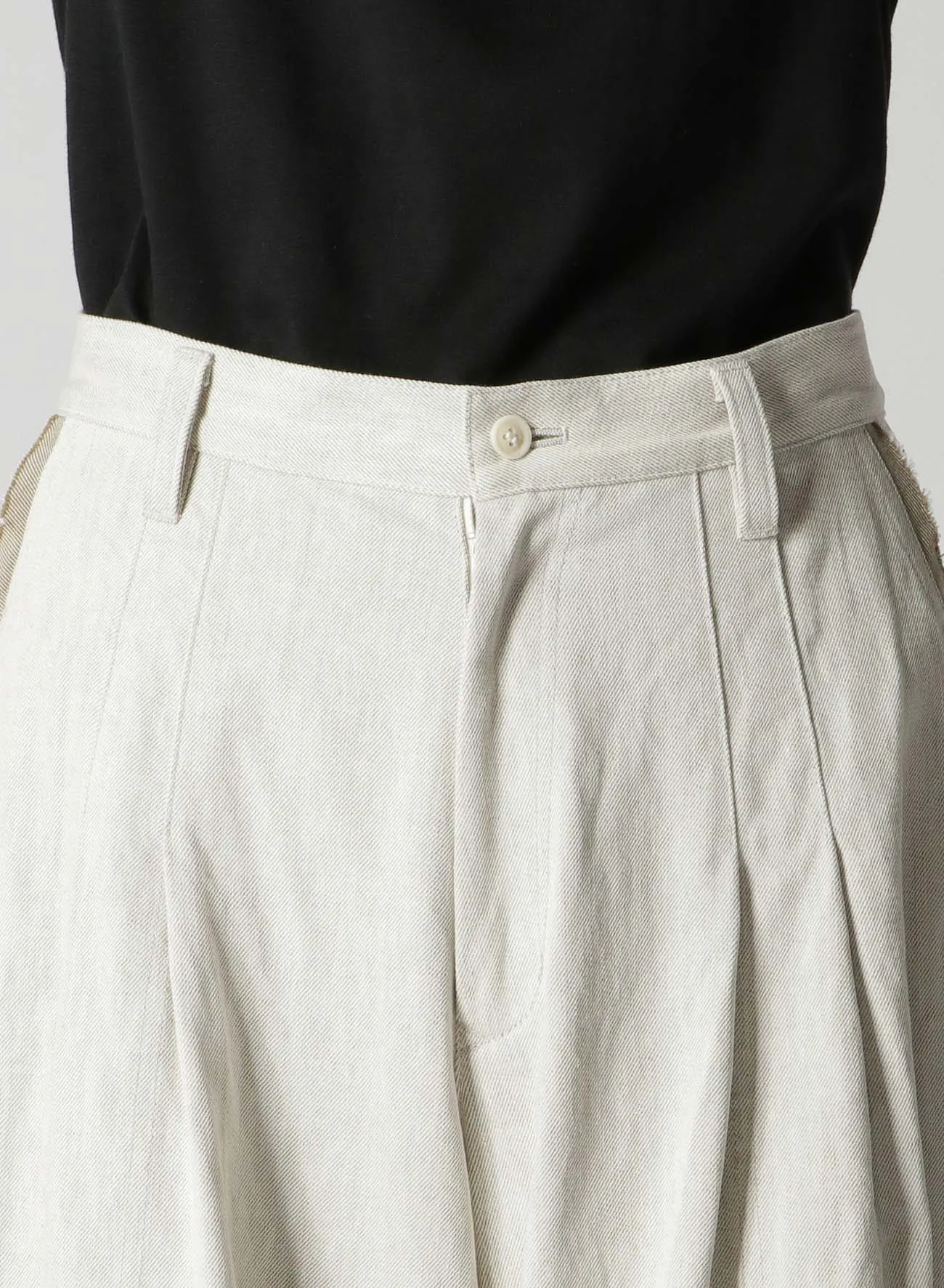 10oz DENIM DOUBLE PLEATED WIDE LEG PANTS sold by Yohji Yamamoto product image thumbnail 5