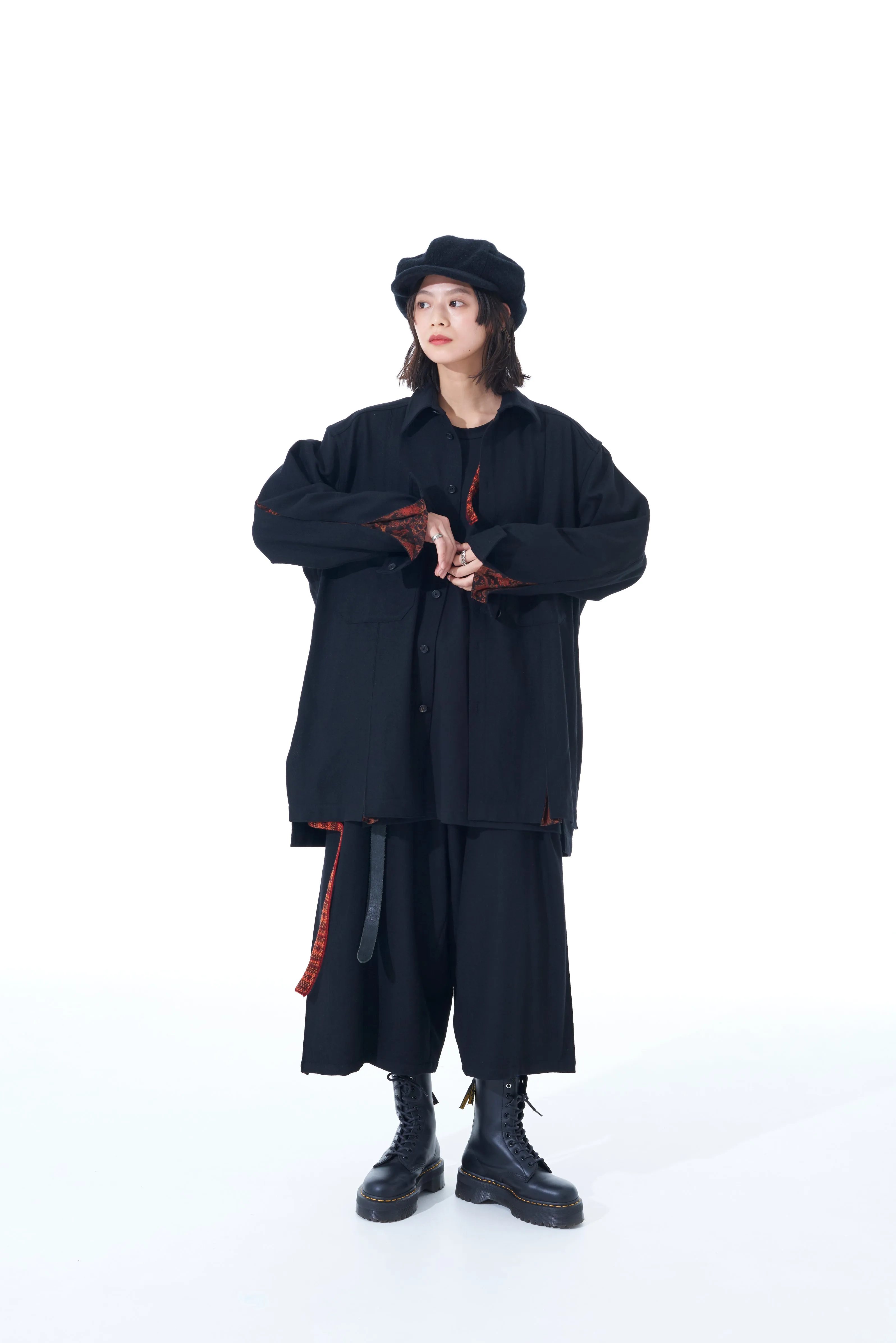 1/10 FLANNEL + COTTON/THORNY JACQUARD SIDE-SWITCHING PANTS sold by Yohji Yamamoto product image thumbnail 3
