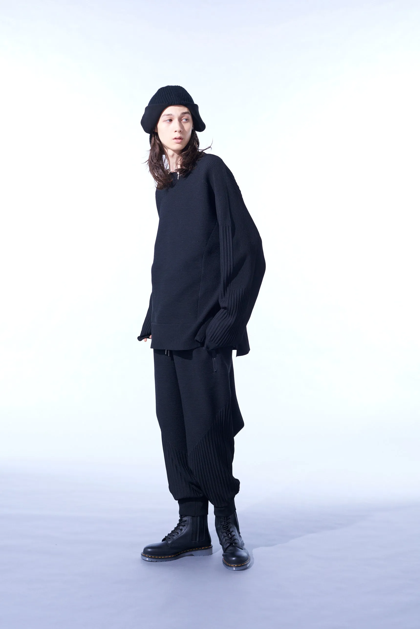 12G SPRITZY PLAIN STITCHES HEM RIB KNIT SARUEL PANTS sold by Yohji Yamamoto product image thumbnail 3
