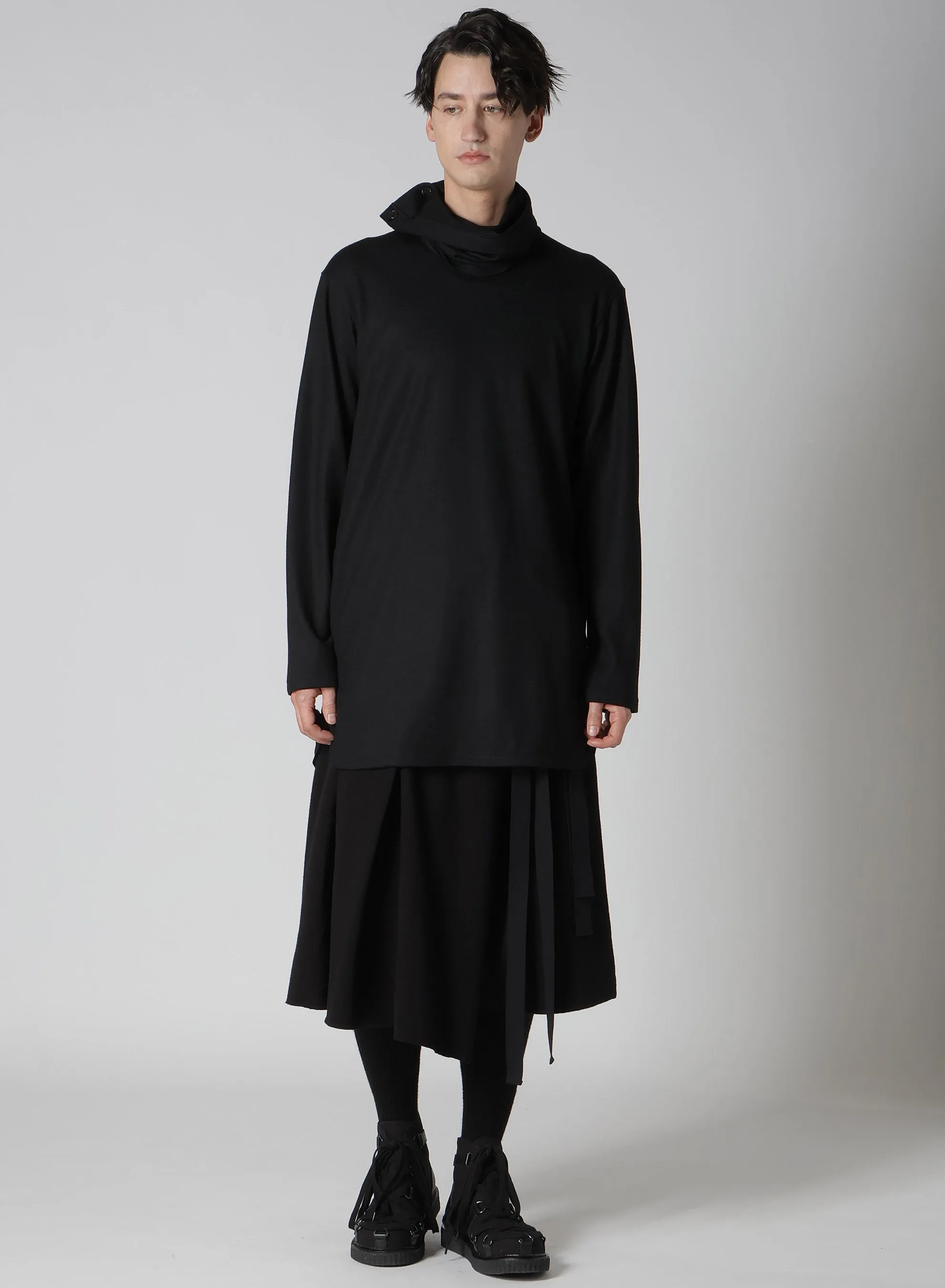 2/48 TURTLE NECK LONG S2 sold by Yohji Yamamoto product image thumbnail 2