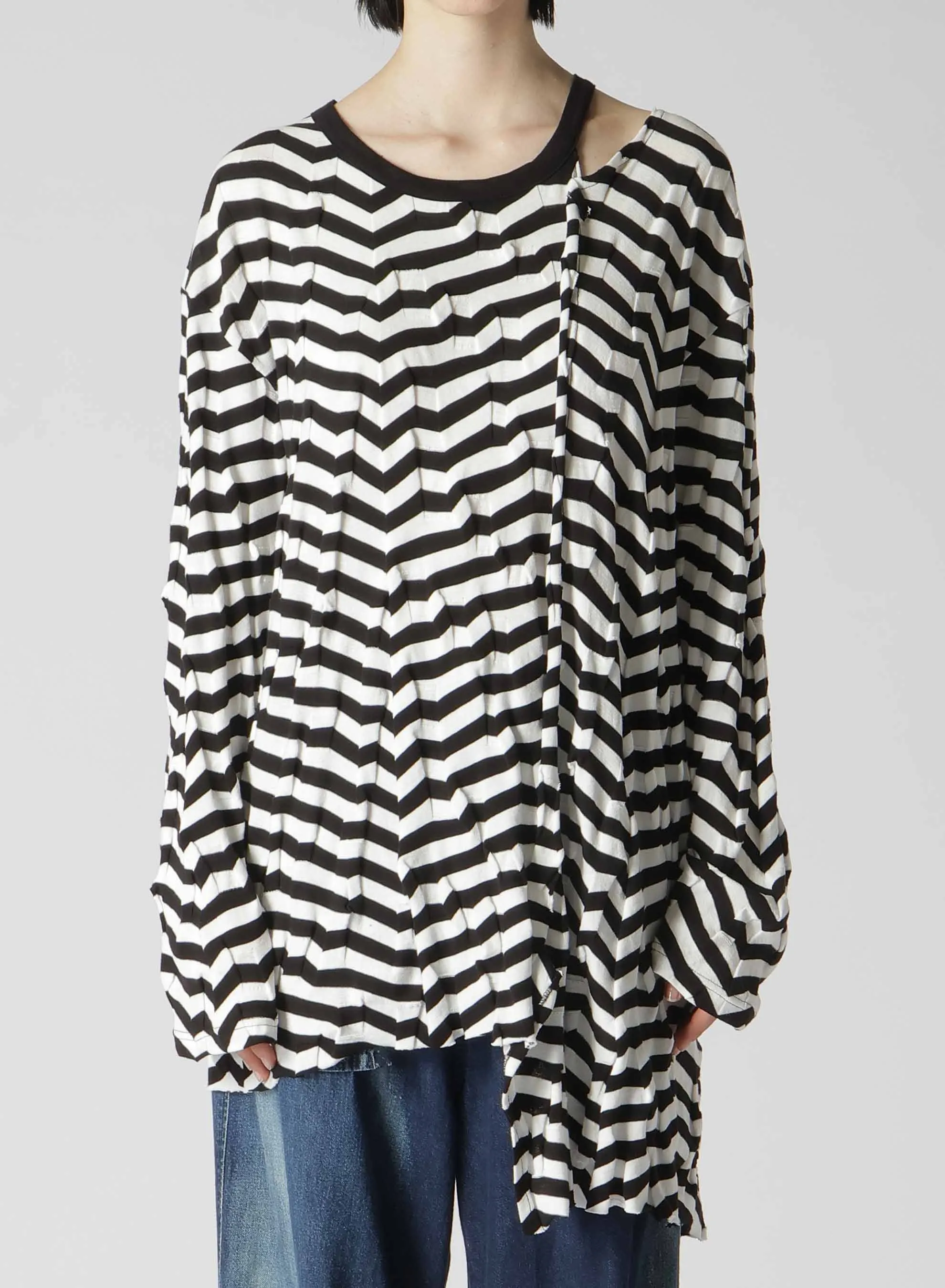 GEOMETRY LINKS STITCH STRIPED ASYMMETRIC LONG SLEEVE T B sold by Yohji Yamamoto product image thumbnail 4