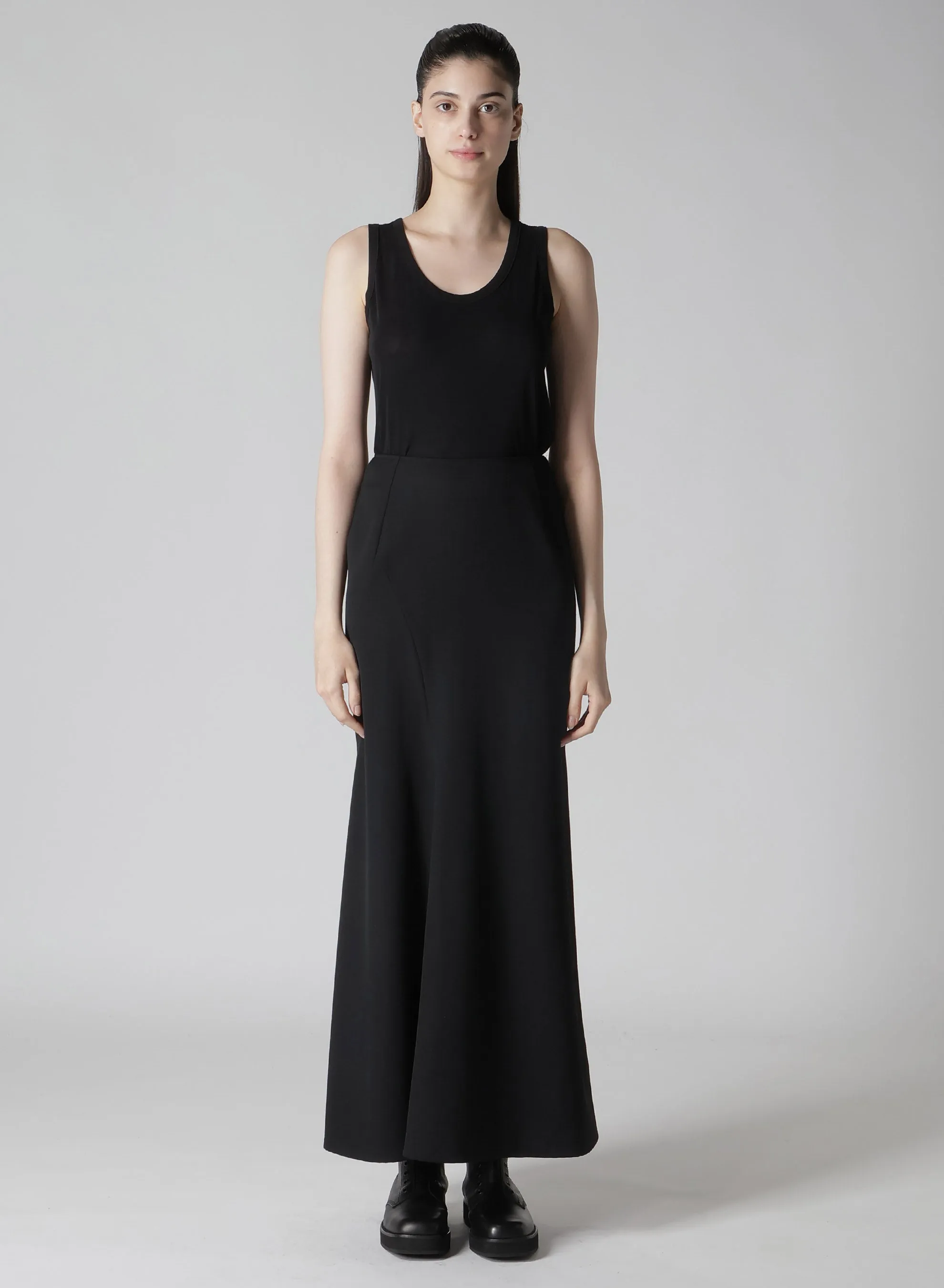 2/60 WOOL GABARDINE DIAGONAL PANEL SKIRT sold by Yohji Yamamoto product image thumbnail 3