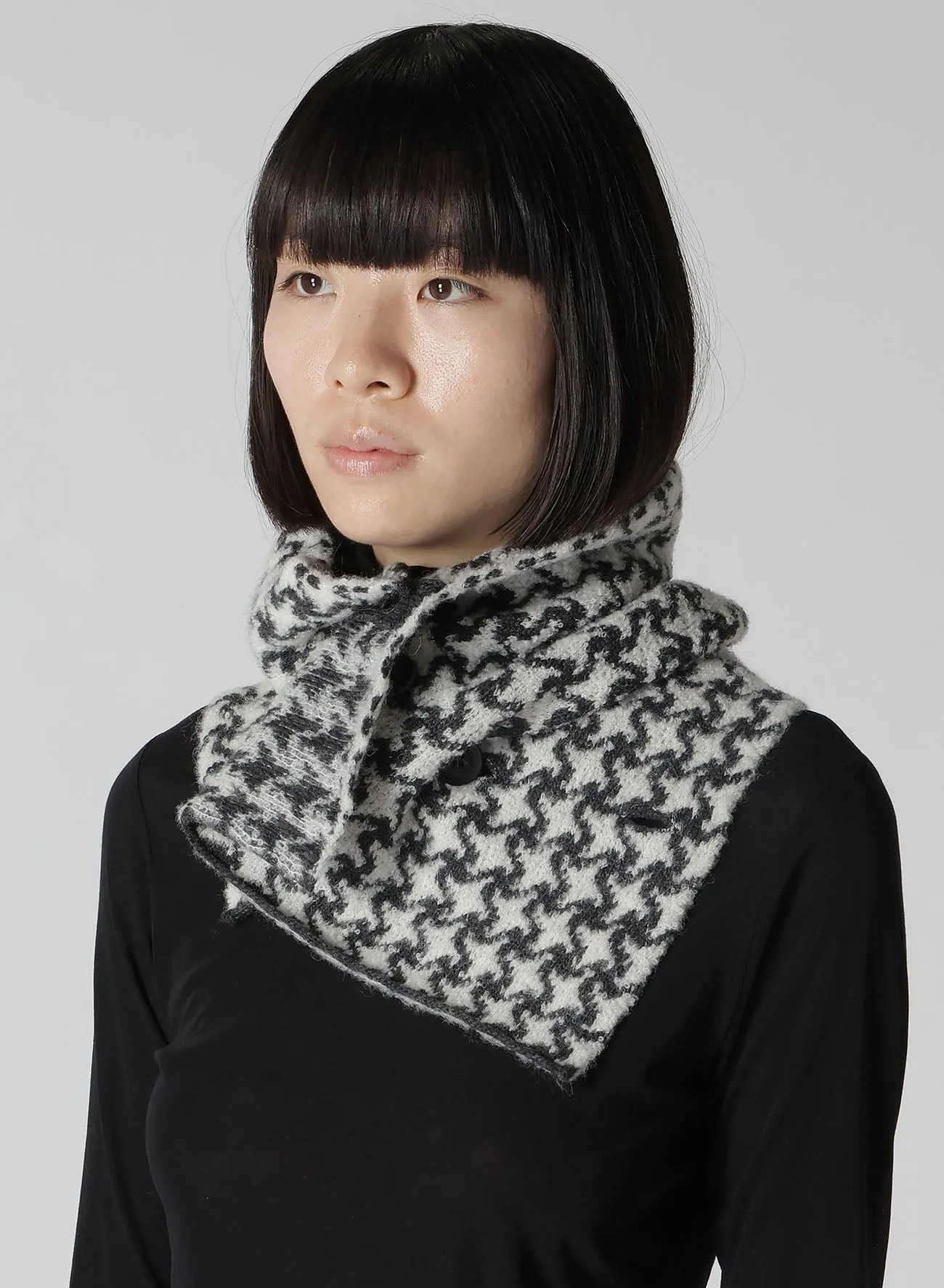 HOUNDSTOOTH L NECK WARMER sold by Yohji Yamamoto product image thumbnail 3