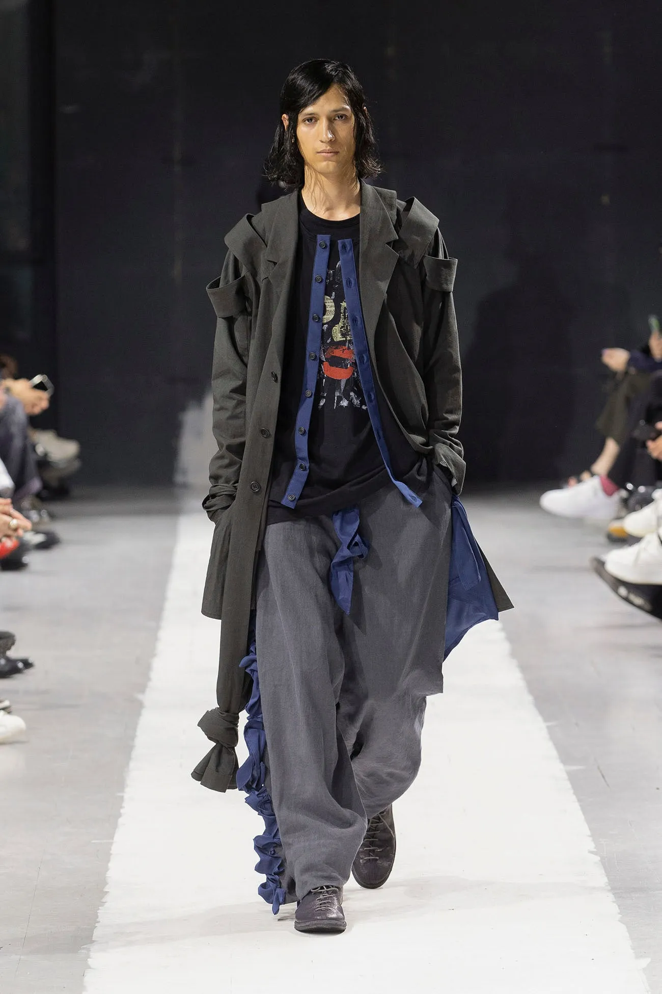 30/- COMBED SINGLE JERSEY FRONT OPEN TANK TOP sold by Yohji Yamamoto product image thumbnail 2