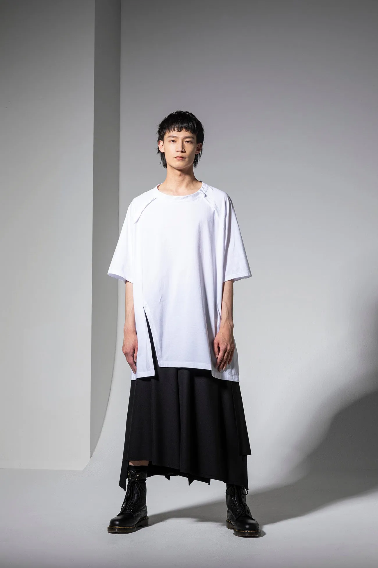 30/- COTTON JERSEY RAGLAN SLEEVE T-SHIRT sold by Yohji Yamamoto product image thumbnail 2