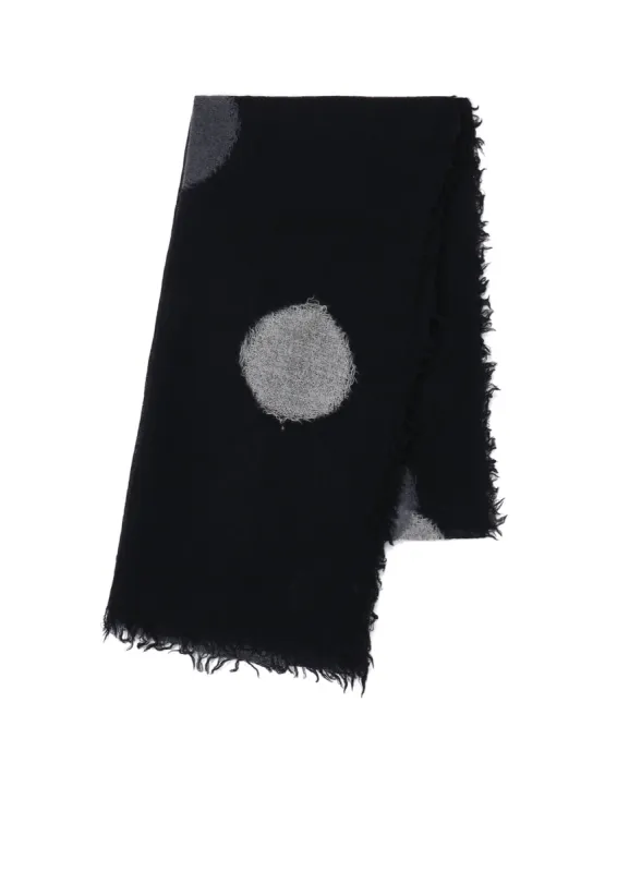 DOT NEEDLE STOLE sold by Yohji Yamamoto