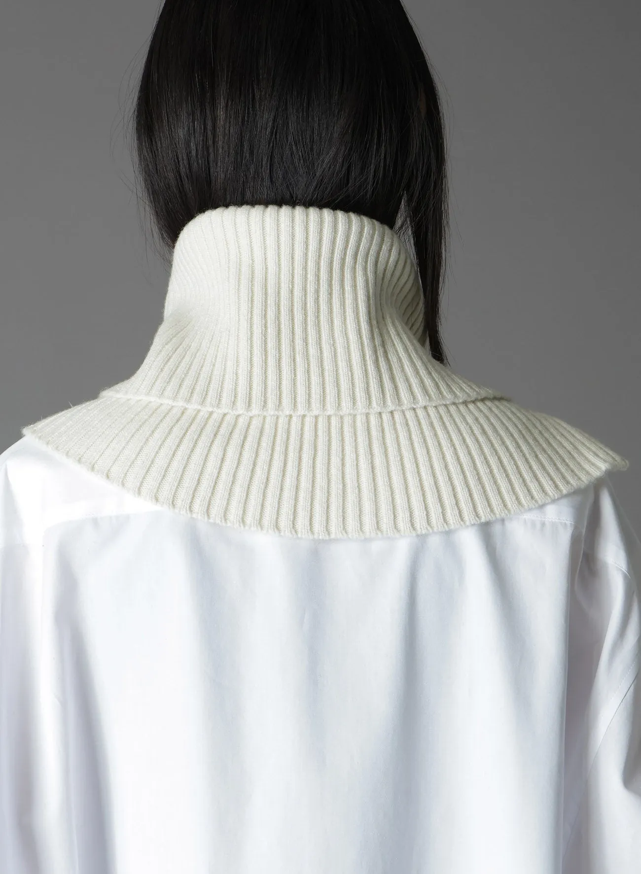 CASHMERE/EXTRA SUPER FINE WOOL ZIPPER NECK WARMERS sold by Yohji Yamamoto product image thumbnail 5