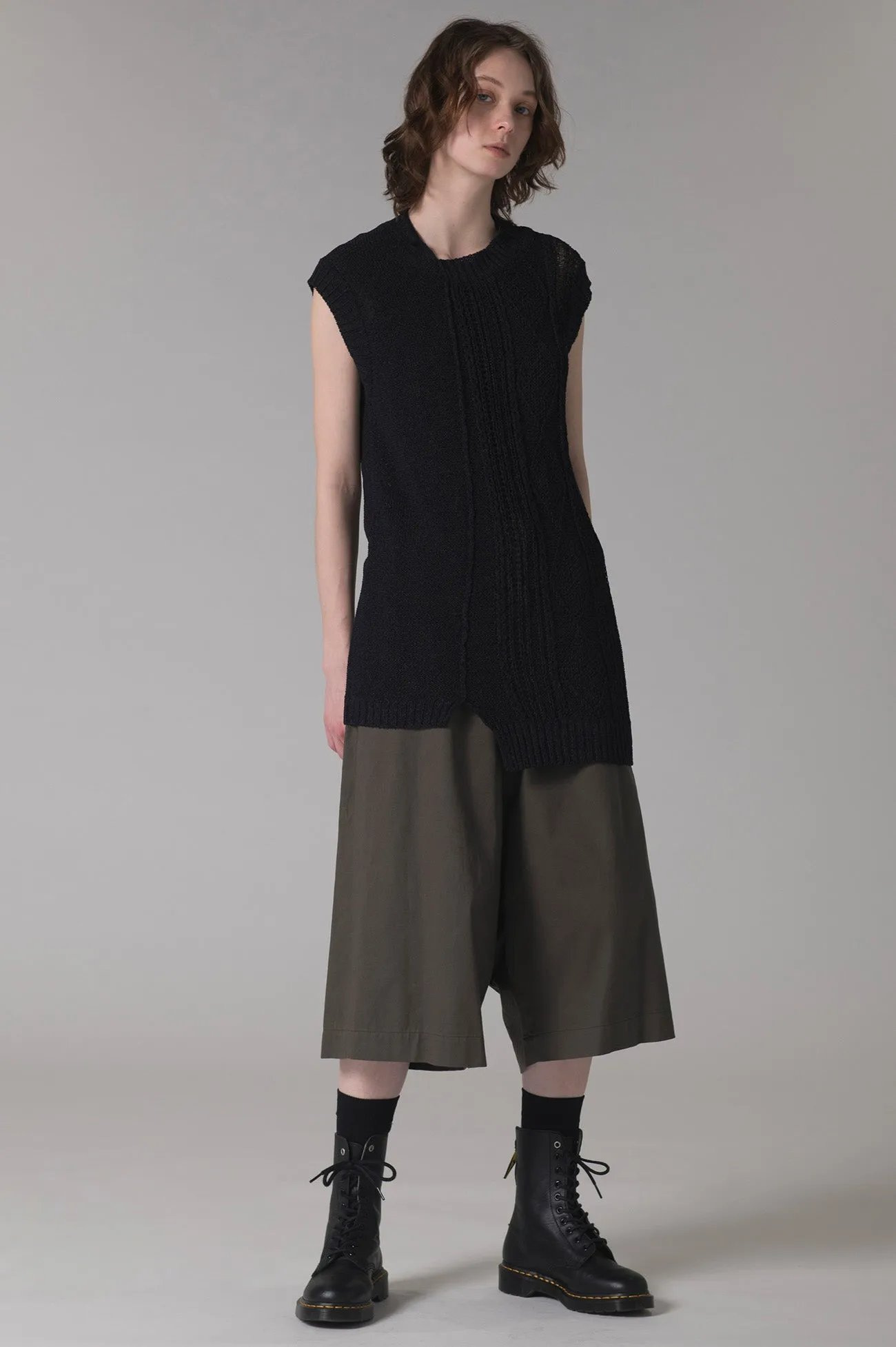 PLAIN STITCH x CABLE KNIT SLEEVELESS PULLOVER sold by Yohji Yamamoto product image thumbnail 5