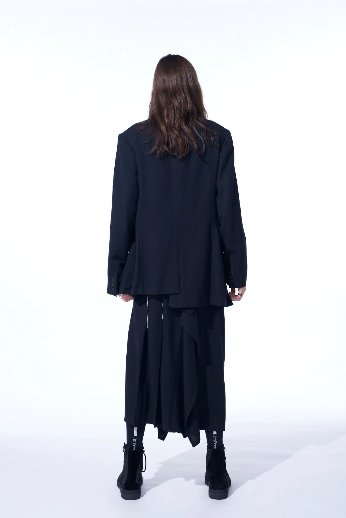WOOL VIYELLA ASYMMETRICAL PLEATED JACKET sold by Yohji Yamamoto product image thumbnail 4