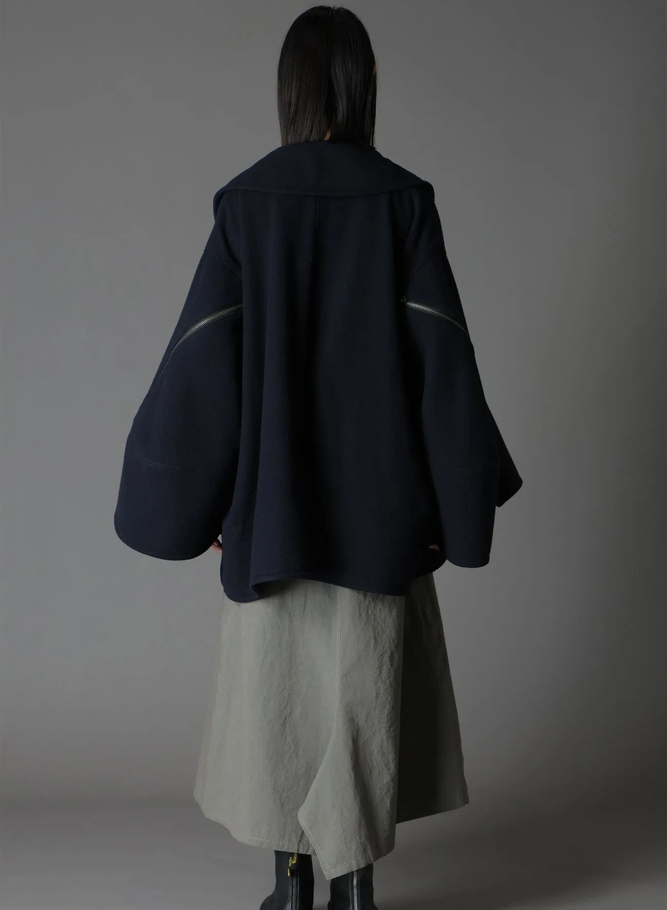 AIRY MOSSER SLEEVE ZIPPER COAT sold by Yohji Yamamoto product image thumbnail 4