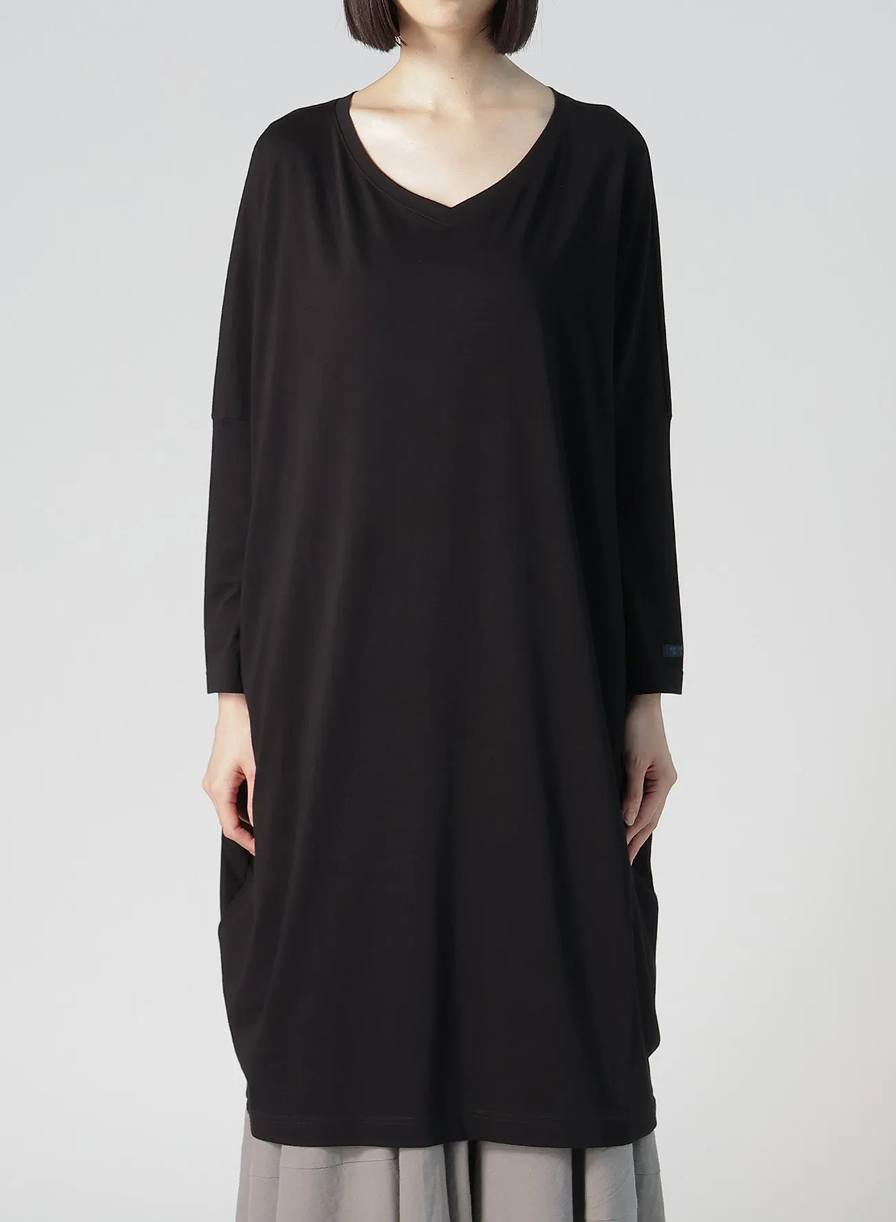 COTTON SINGLE JERSEY R-DOLMAN BIG DRESS sold by Yohji Yamamoto product image thumbnail 2