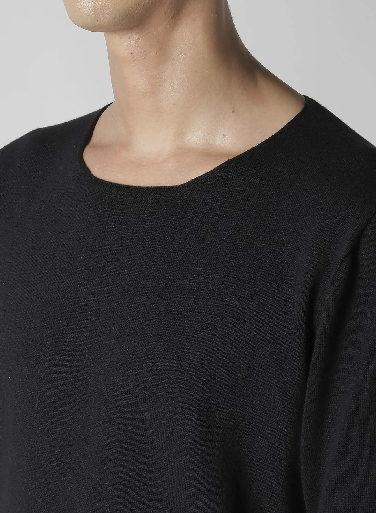 ROUND NECK KNIT WITH EMBROIDERY sold by Yohji Yamamoto product image thumbnail 5