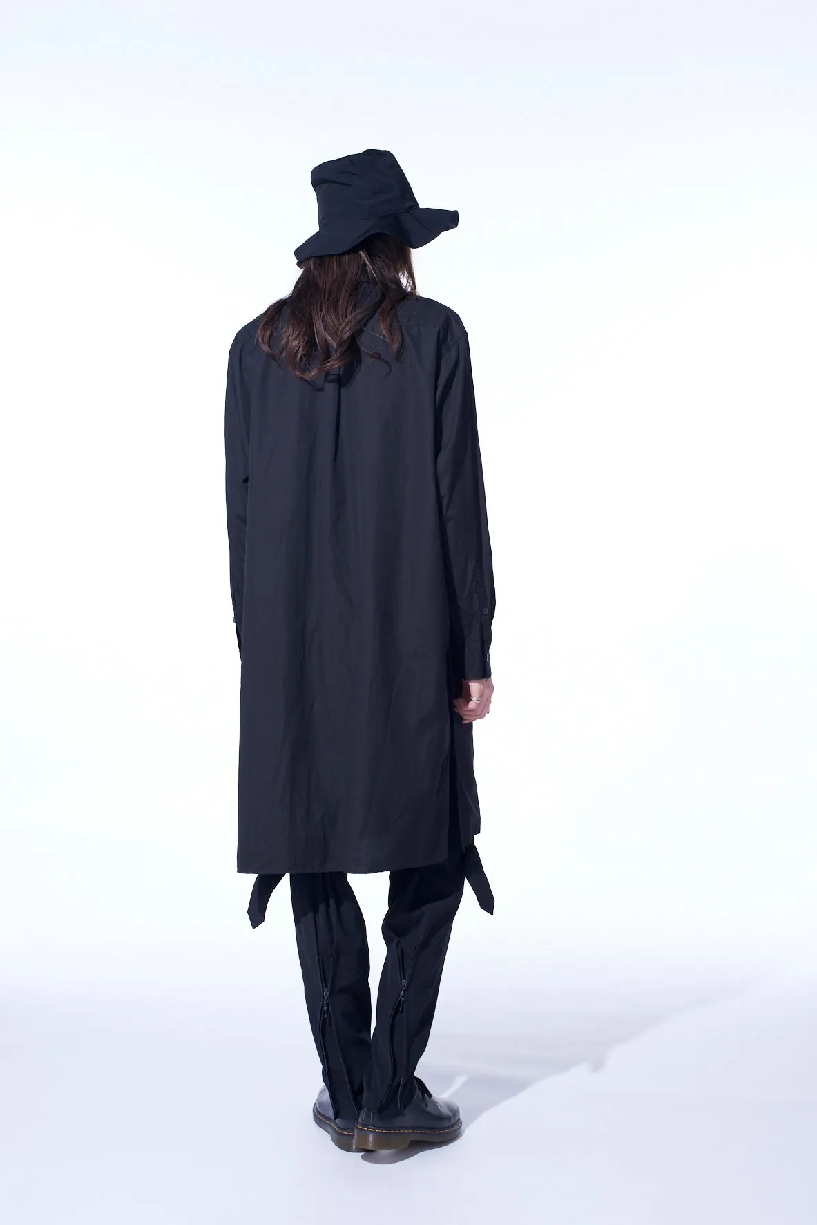 COTTON BROAD BUTTON SLITS LONG SHIRT sold by Yohji Yamamoto product image thumbnail 4