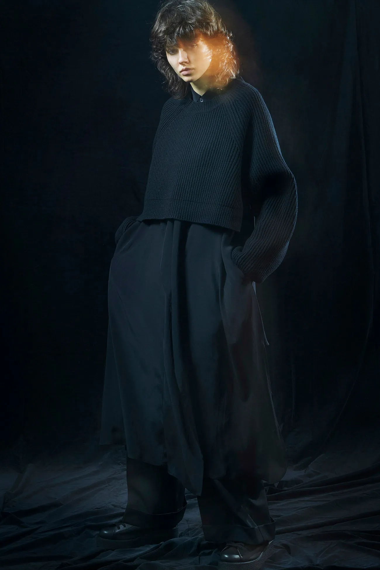 SUPREME B R-BACKLESS CROPPED TOP sold by Yohji Yamamoto product image thumbnail 2