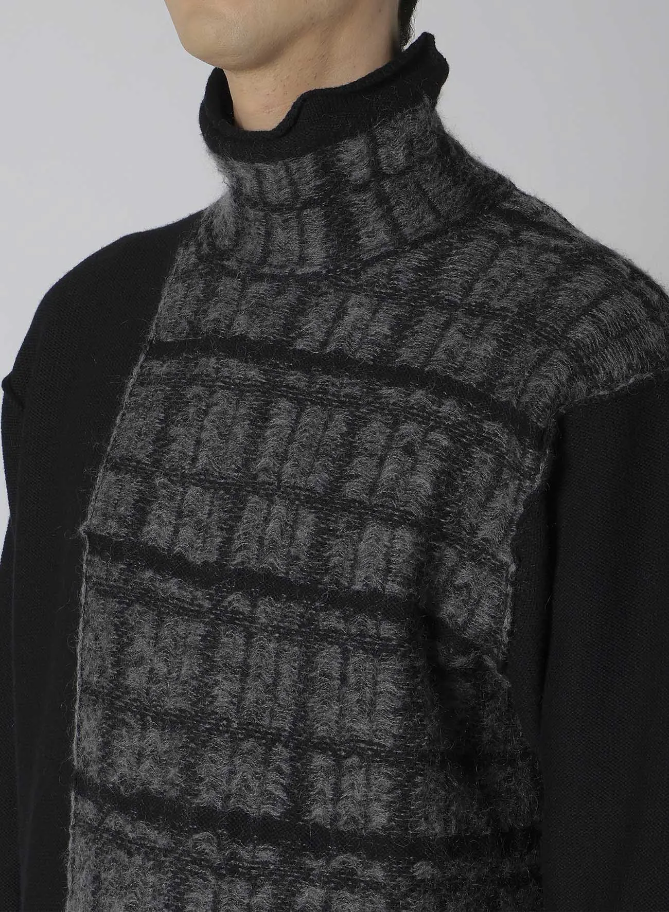 5GSJQ JERSEY SWITCHING HIGH NECK sold by Yohji Yamamoto product image thumbnail 3