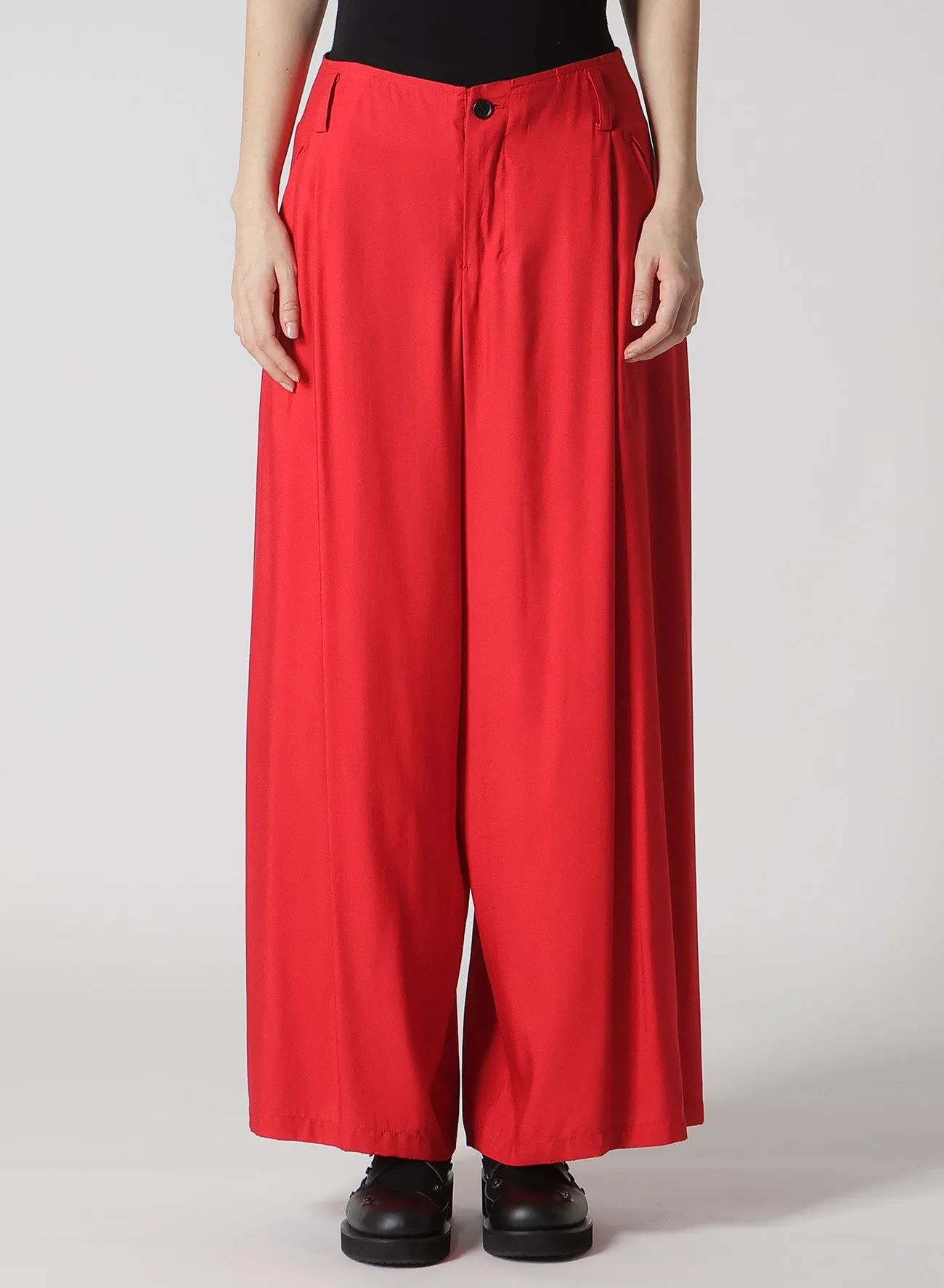 BACK SATIN CROSS WIDE TUCK PANTS sold by Yohji Yamamoto product image thumbnail 5