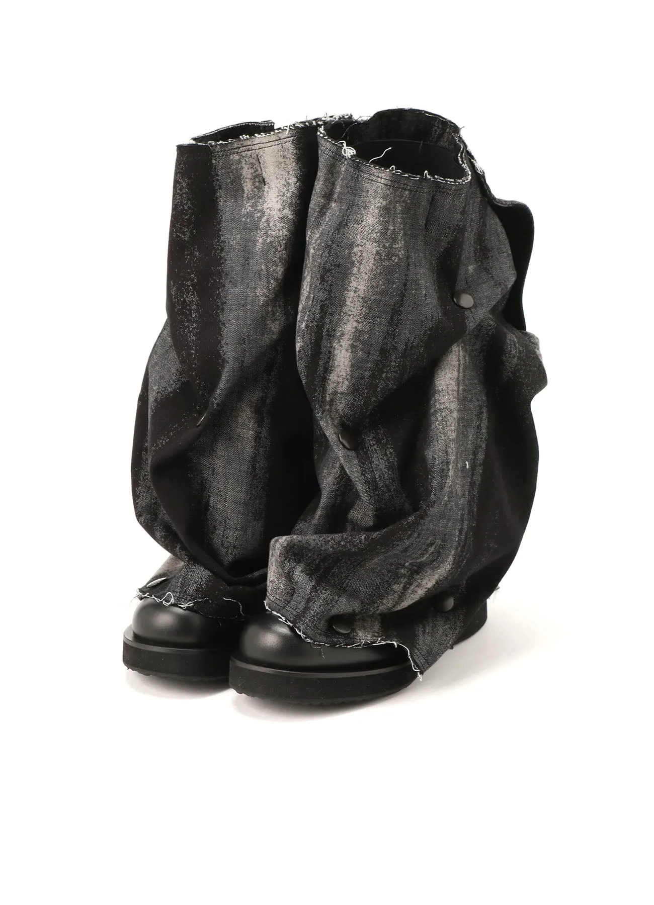 GRAY DENIM WITH CHROME MUFFLER DOT SHOES sold by Yohji Yamamoto