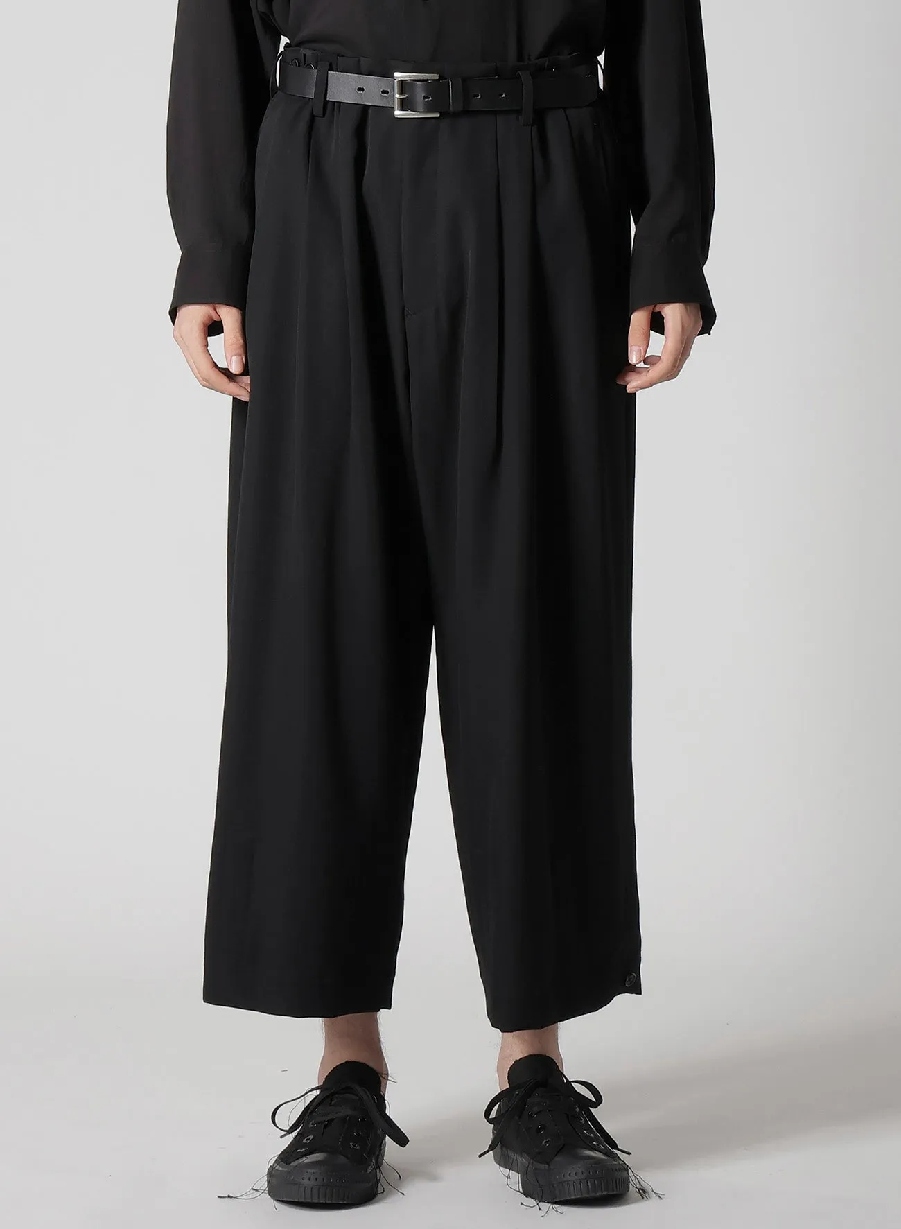 WOOL GABARDINE TAB DETAIL WIDE PANTS sold by Yohji Yamamoto product image thumbnail 2