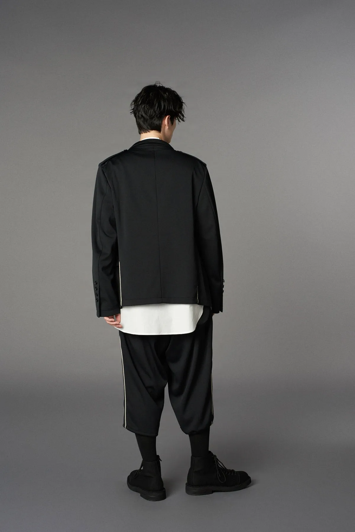 POLYESTER SMOOTH PIPING SHORT JACKET sold by Yohji Yamamoto product image thumbnail 3