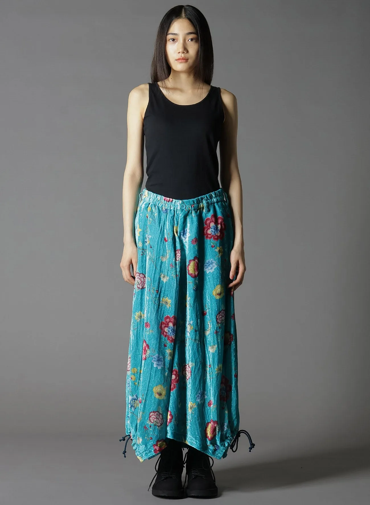 RAYON VELVET PRINT CHINESE FLOWER INSEAM BUTTON SAROUEL PANTS sold by Yohji Yamamoto product image thumbnail 3