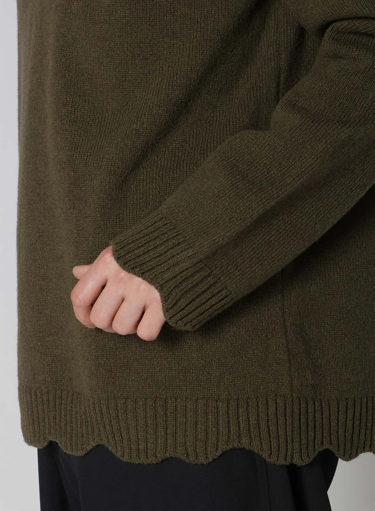 7G RIB V NECK KNIT sold by Yohji Yamamoto product image thumbnail 5