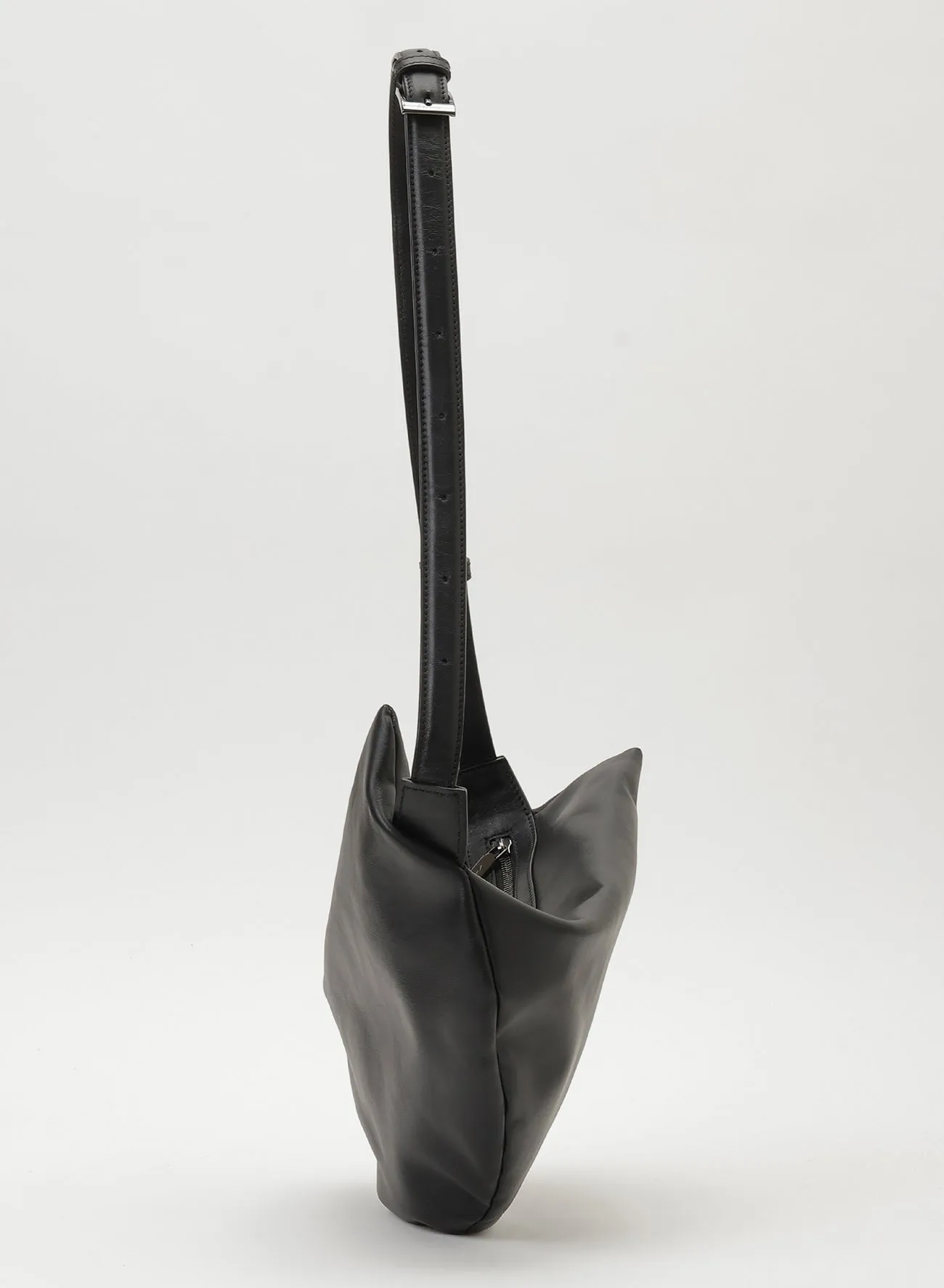 Round Shoulder(S) sold by Yohji Yamamoto product image thumbnail 4