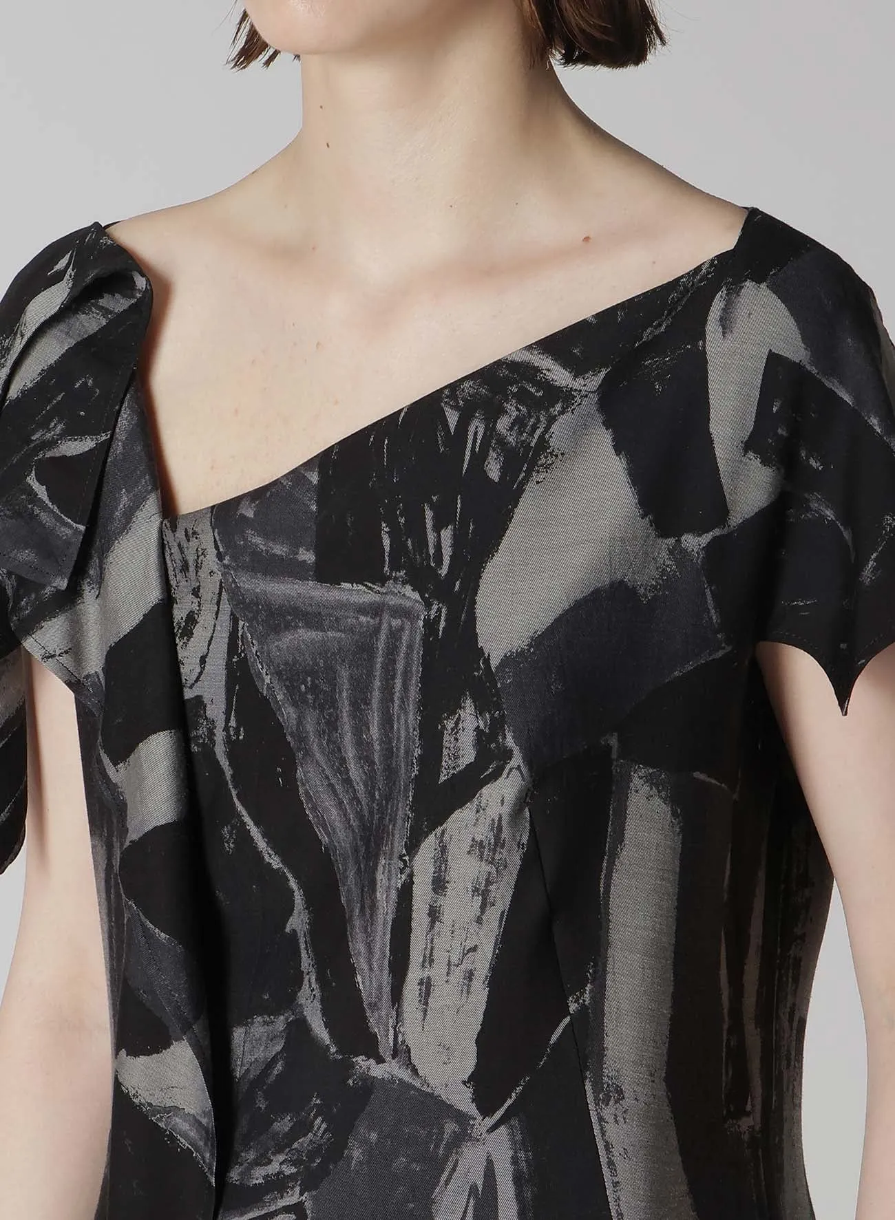 CU/DUNGAREE TWILL PAINTED CITY PRINT HANDKERCHIEF HEM DRESS sold by Yohji Yamamoto product image thumbnail 5