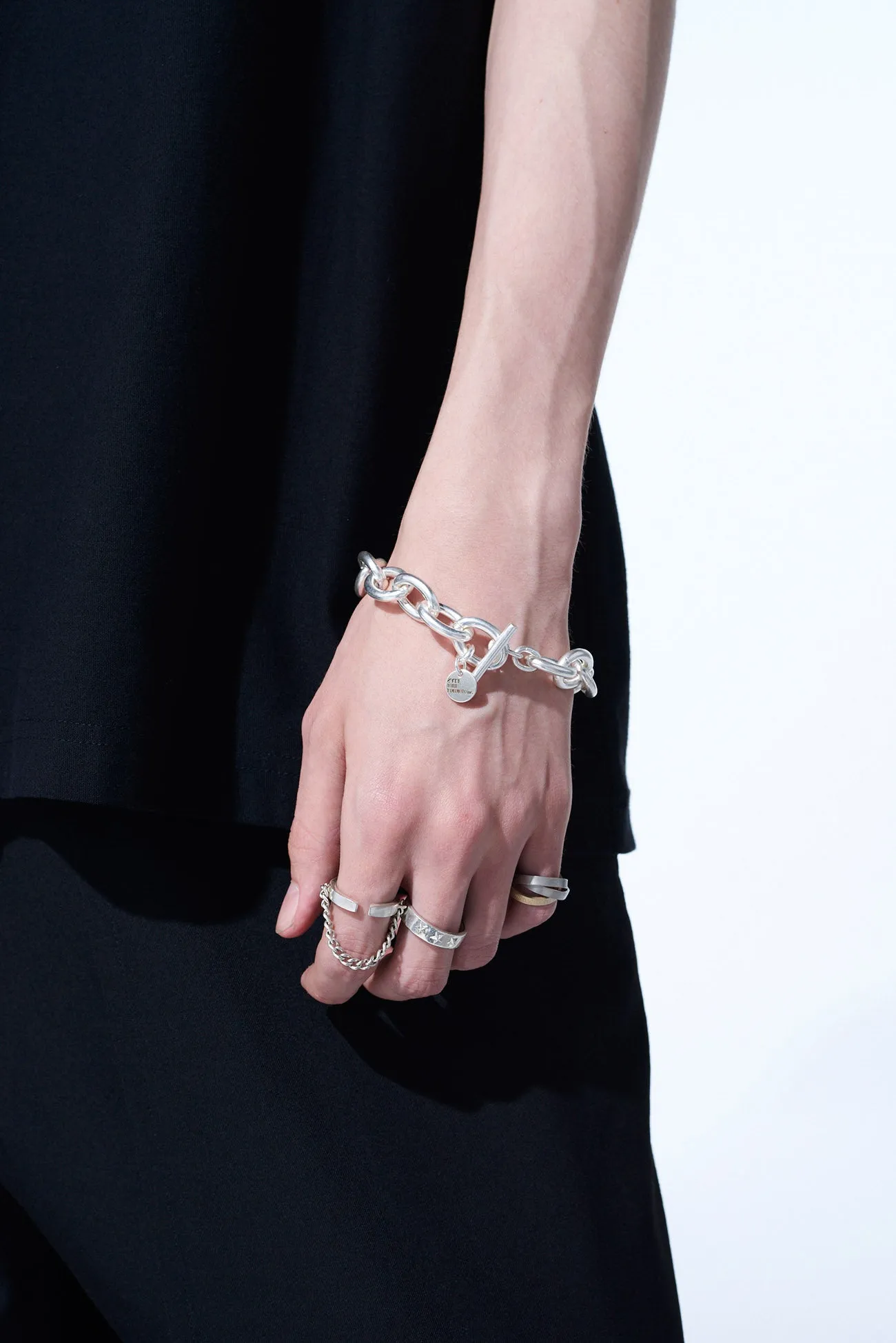 BRASS CHAIN MANTEL BRACELET sold by Yohji Yamamoto product image thumbnail 3