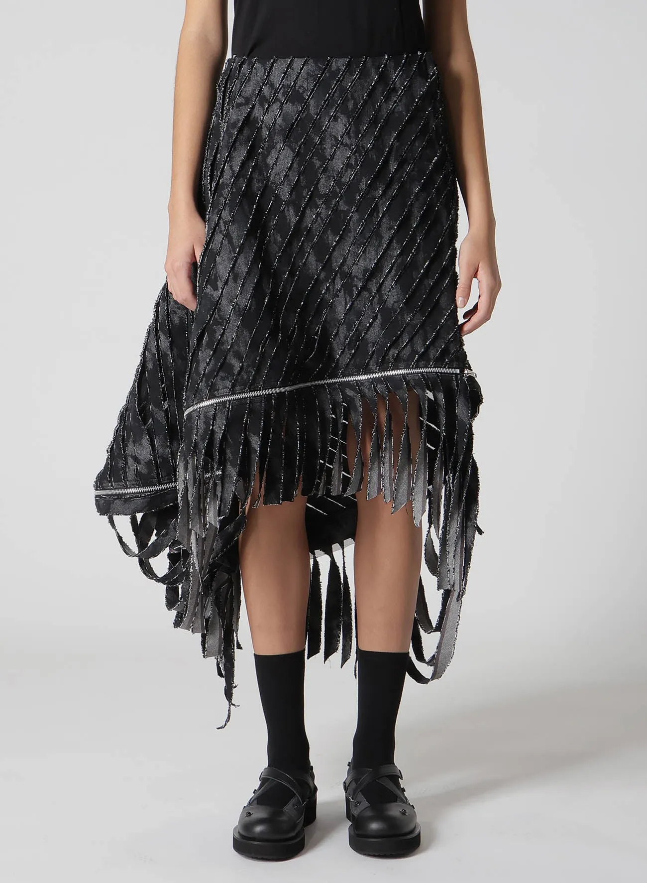 DENIM WITH SLASH DETAIL ZIP PANELED SKIRT A sold by Yohji Yamamoto product image thumbnail 5