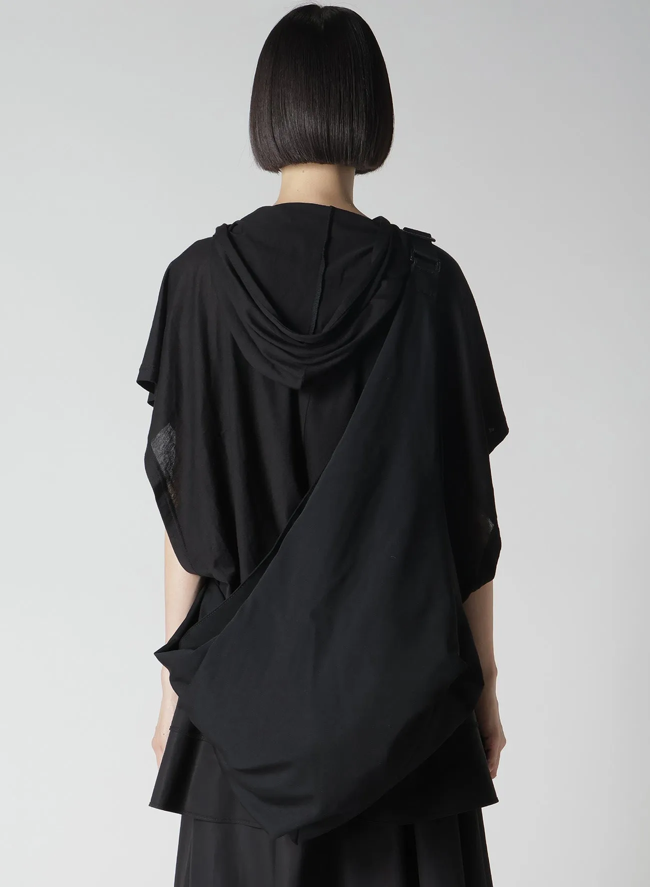 W/GABARDINE TUCK DETAIL CROSS BAG sold by Yohji Yamamoto product image thumbnail 2