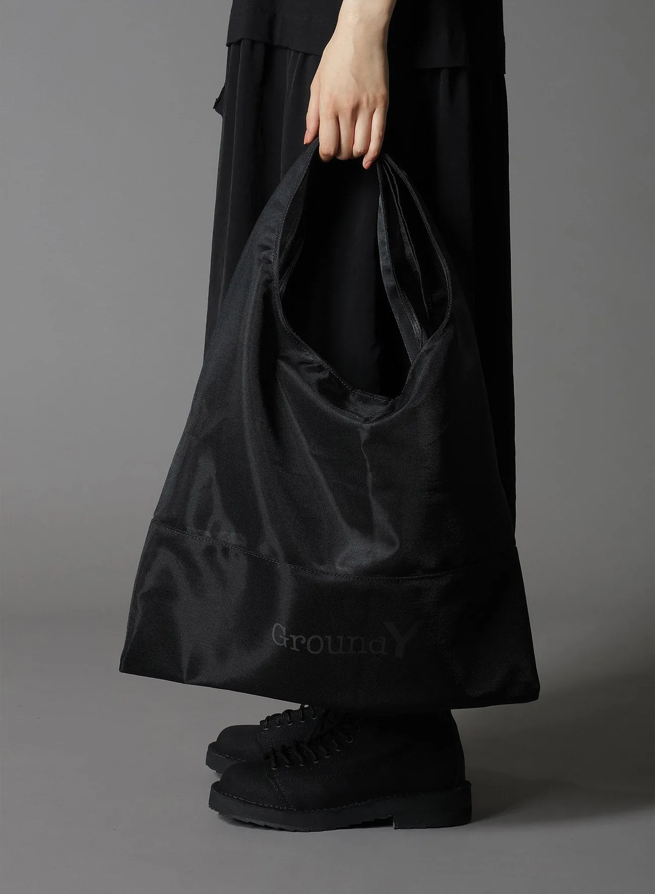 POLYESTER MESH TOTE sold by Yohji Yamamoto product image thumbnail 4