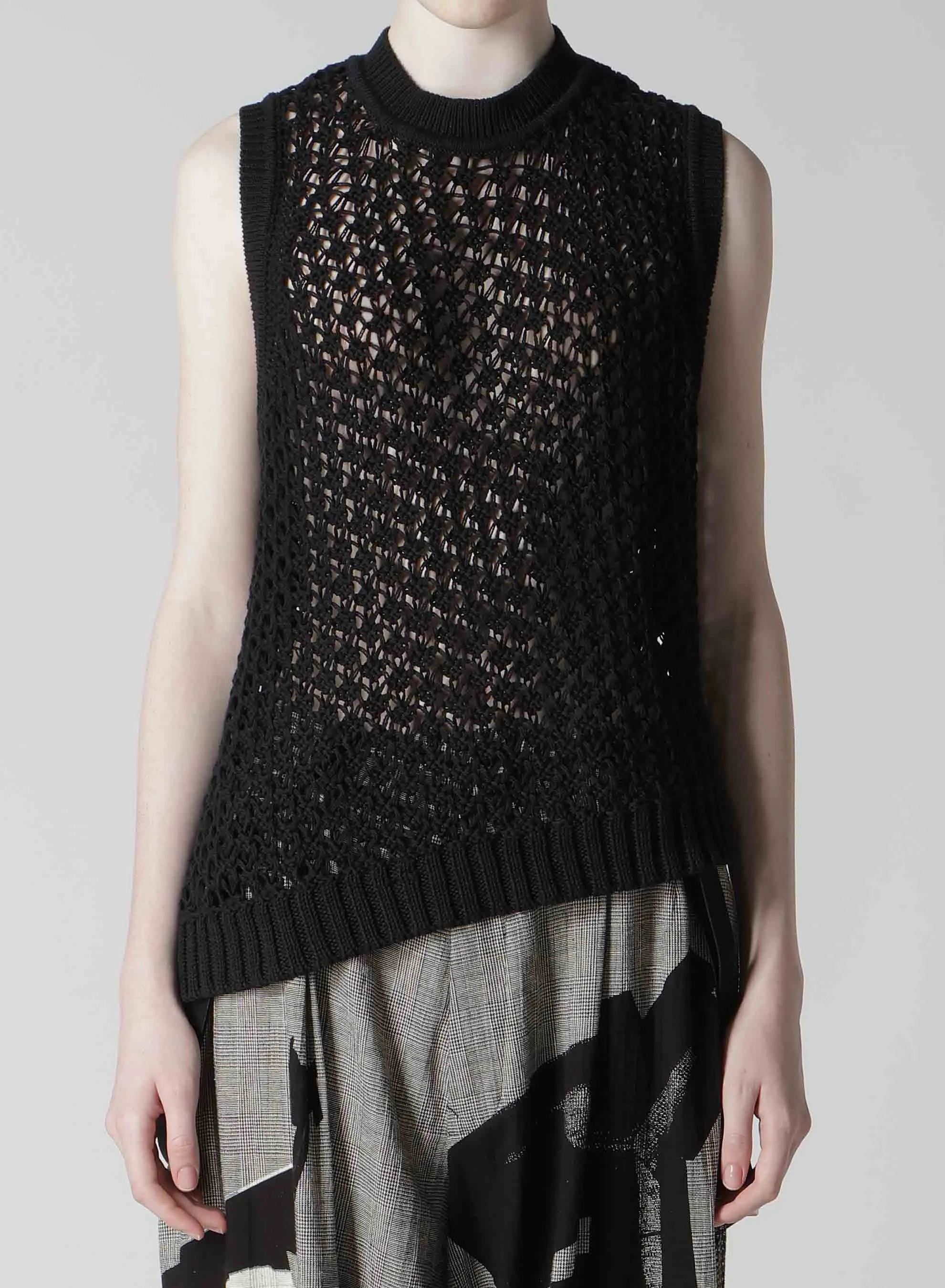 OPENWORK DESIGN DIAGONAL SLEEVELESS PULLOVER sold by Yohji Yamamoto product image thumbnail 4