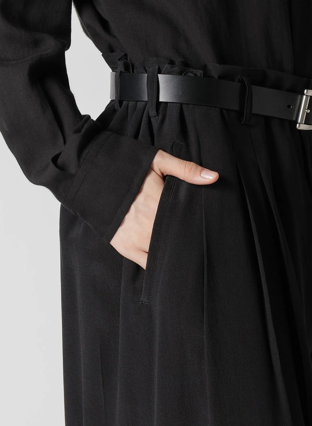 FLOWER DESIGNED PRINT WIDE PANTS sold by Yohji Yamamoto product image thumbnail 4