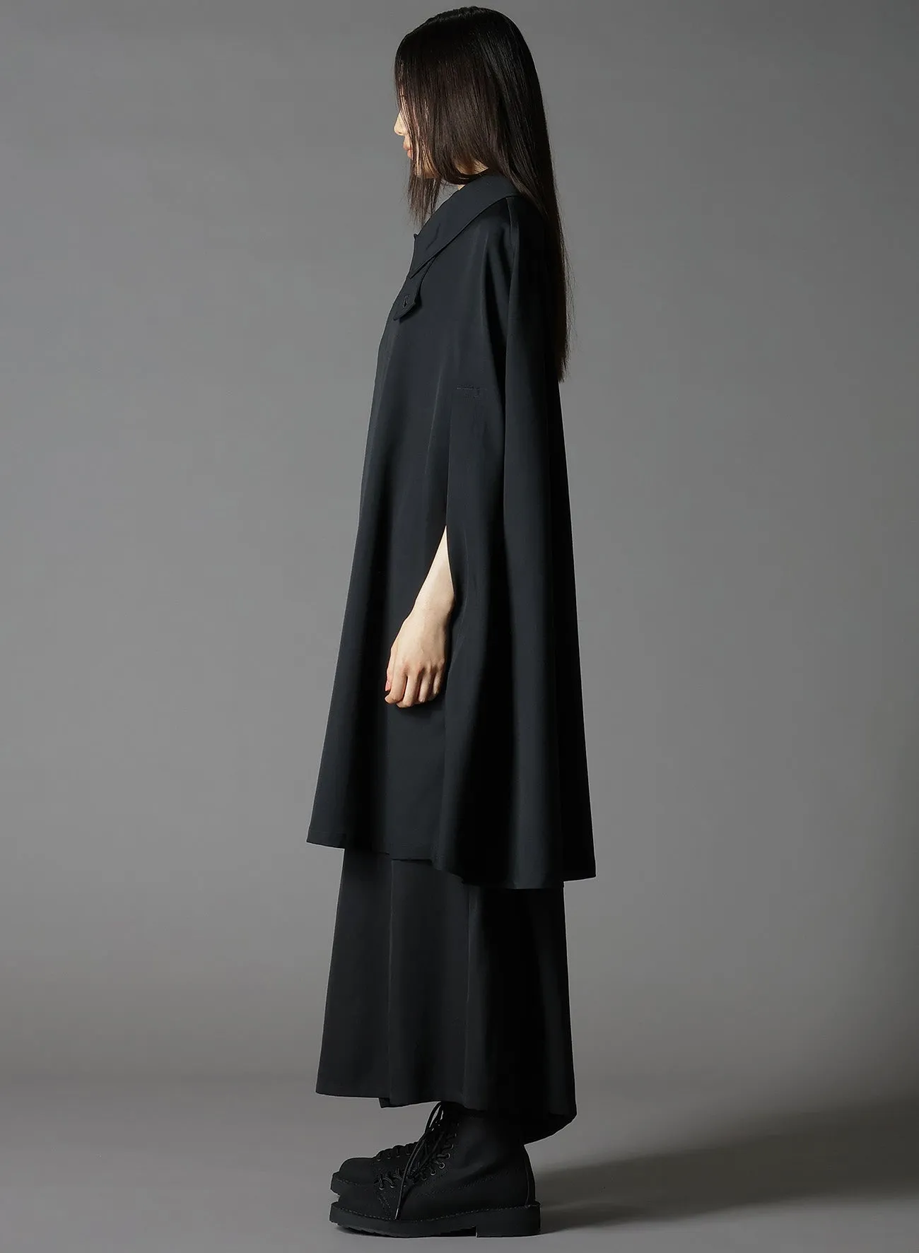 WOOL GABARDINE COLLARED CLOAK sold by Yohji Yamamoto product image thumbnail 4