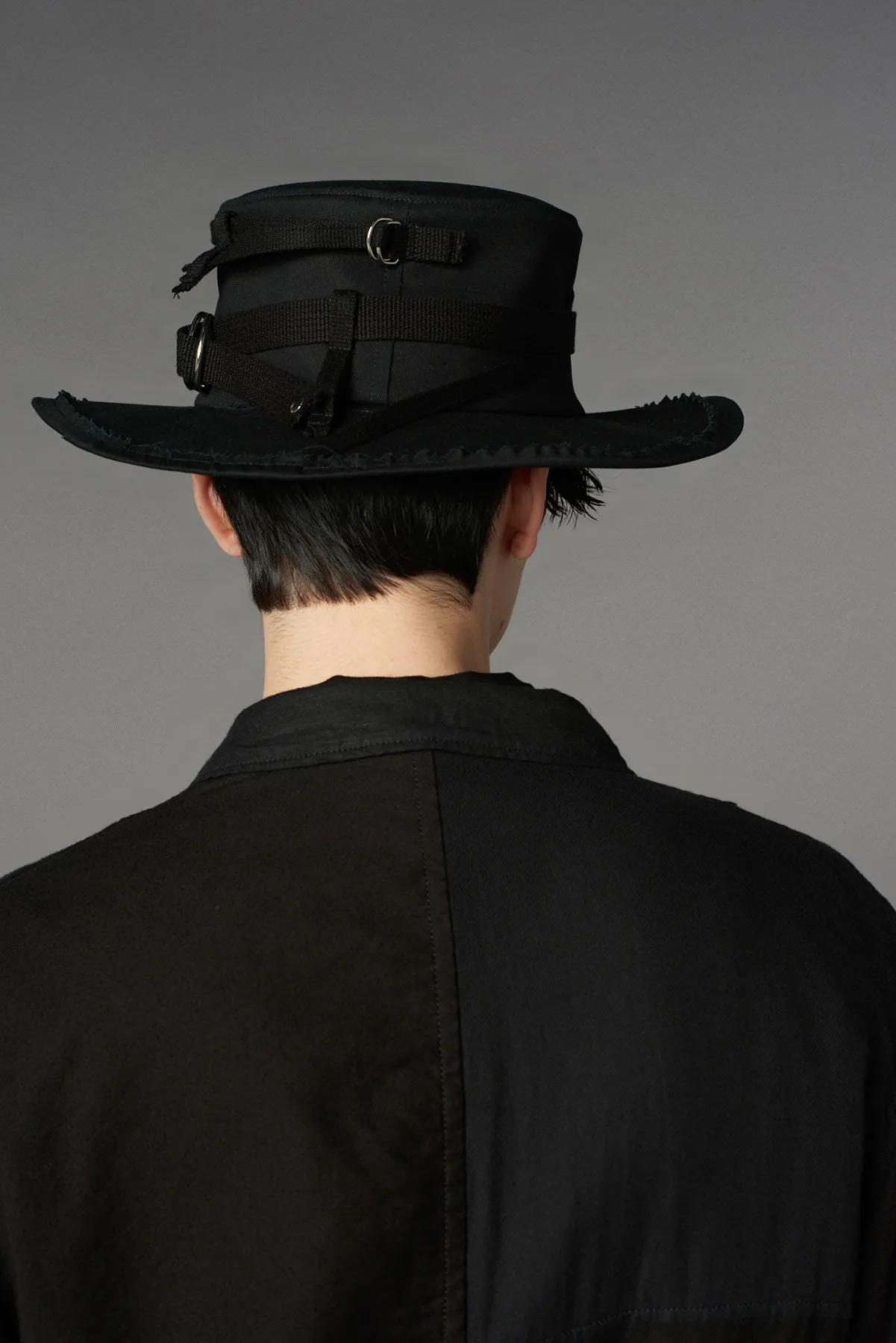 ishica SOFT CHINO CROSS BONDAGE HAT sold by Yohji Yamamoto product image thumbnail 4