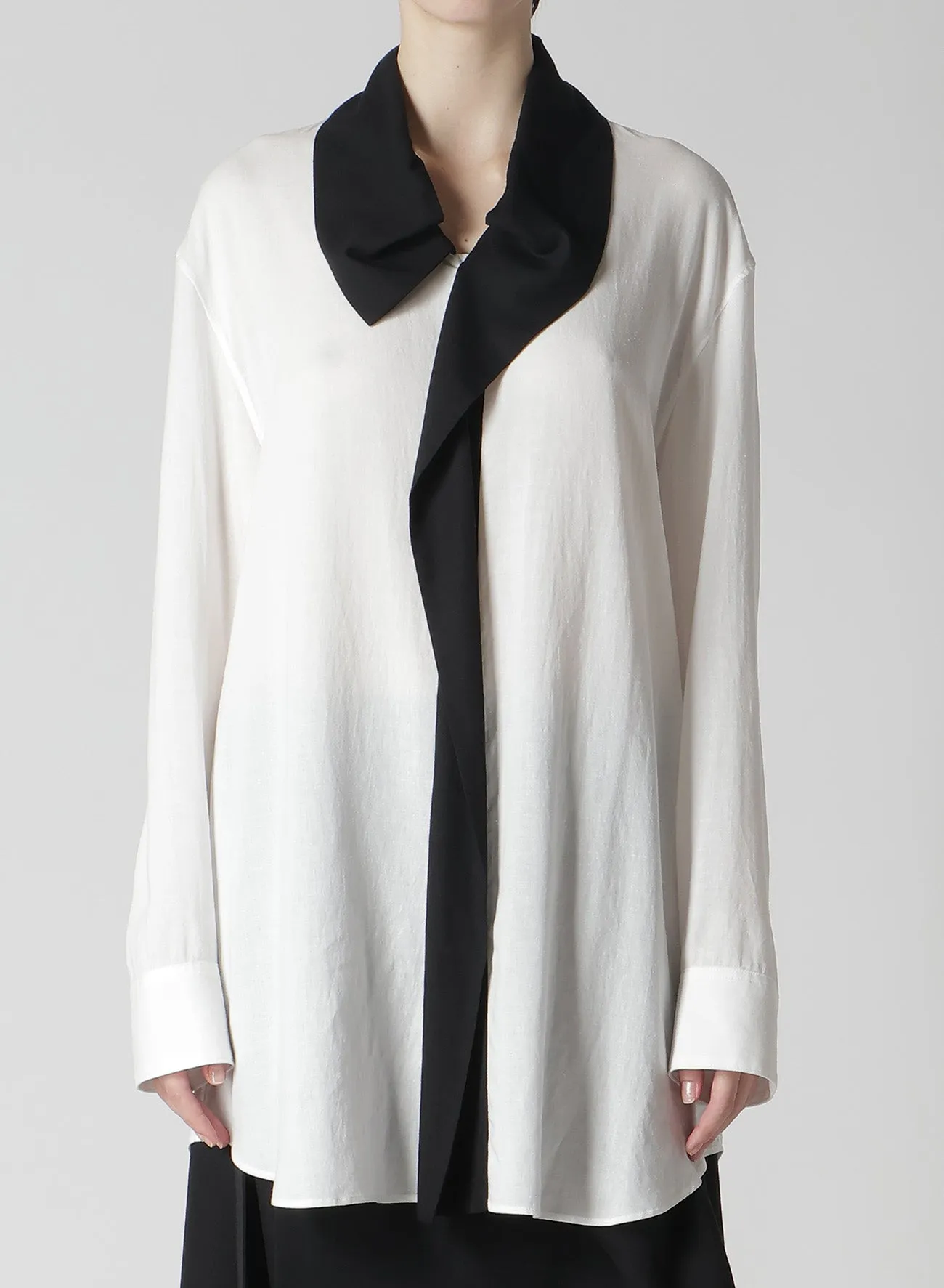 RAYON/LINEN SHEETING TIE STYLE BLOUSE sold by Yohji Yamamoto product image thumbnail 4