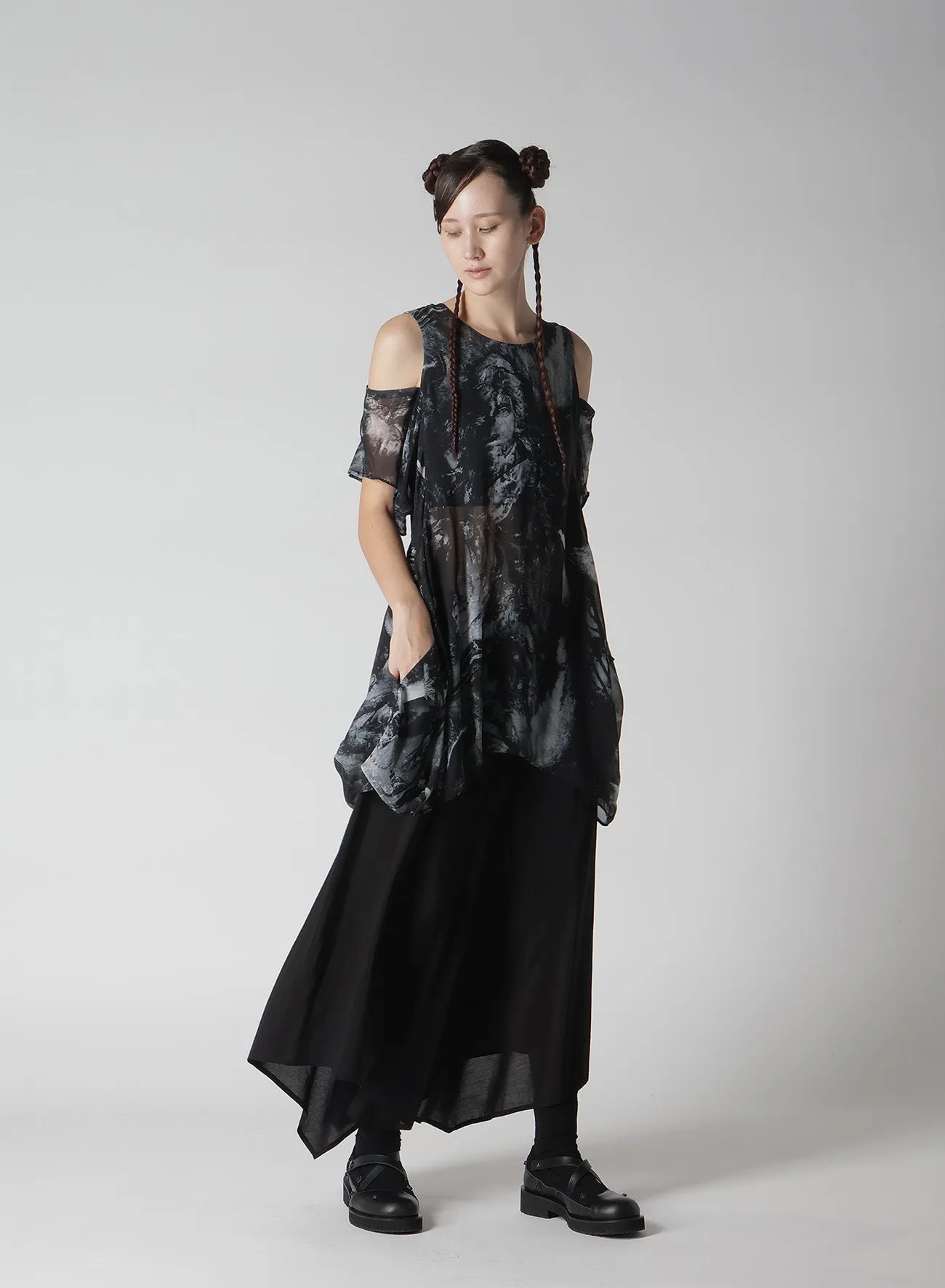 COLLAGE PRINT OPEN SHOULDER BLOUSE sold by Yohji Yamamoto product image thumbnail 4