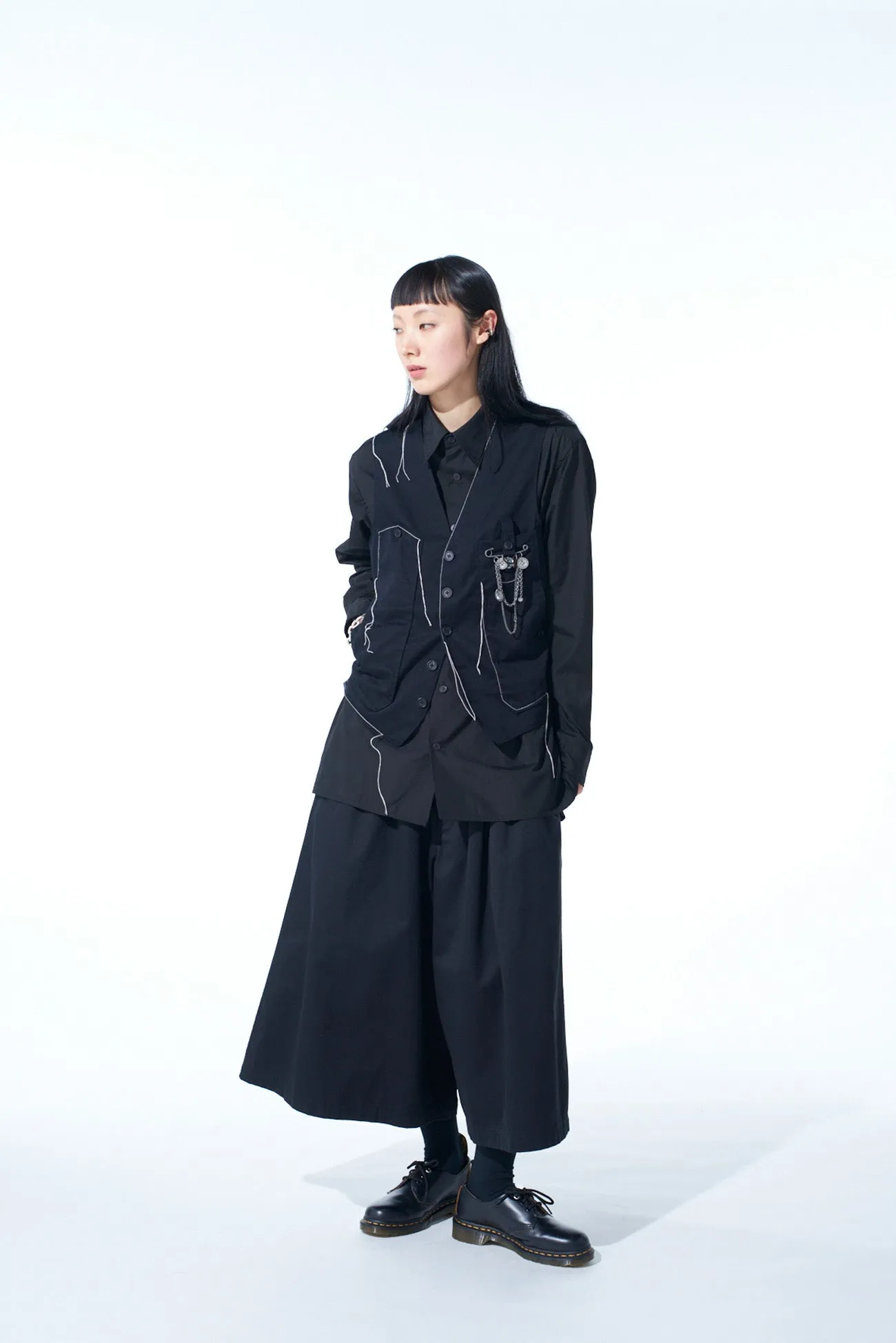 COTTON TWILL COLOR STITCHING WORK VEST sold by Yohji Yamamoto product image thumbnail 3
